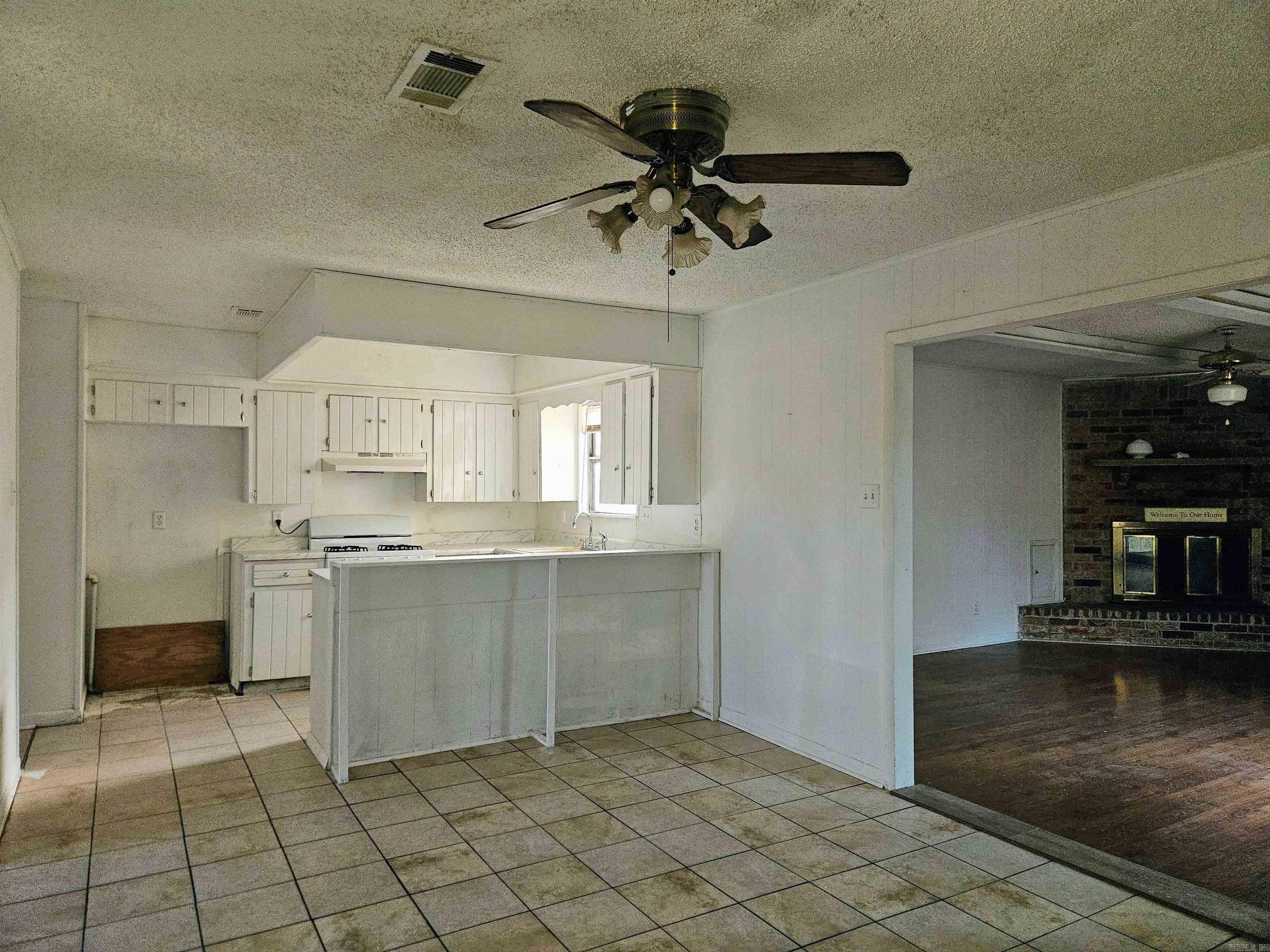 8713 Merrymen Road Sherwood, AR 72120