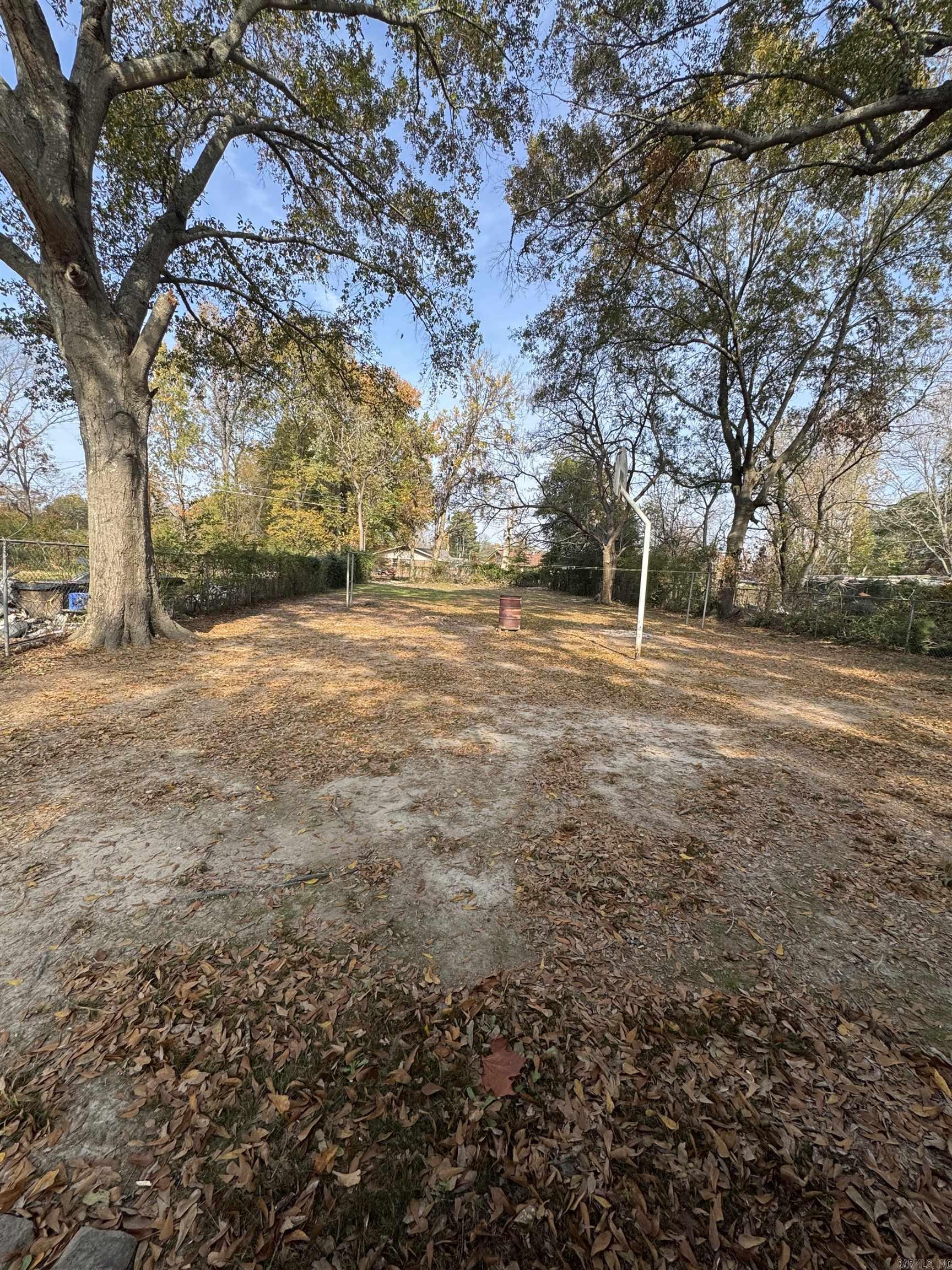 3203 S Iris St  Pine Bluff, AR