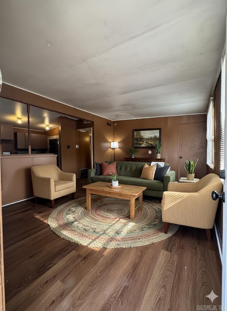 3203 S Iris St  Pine Bluff, AR