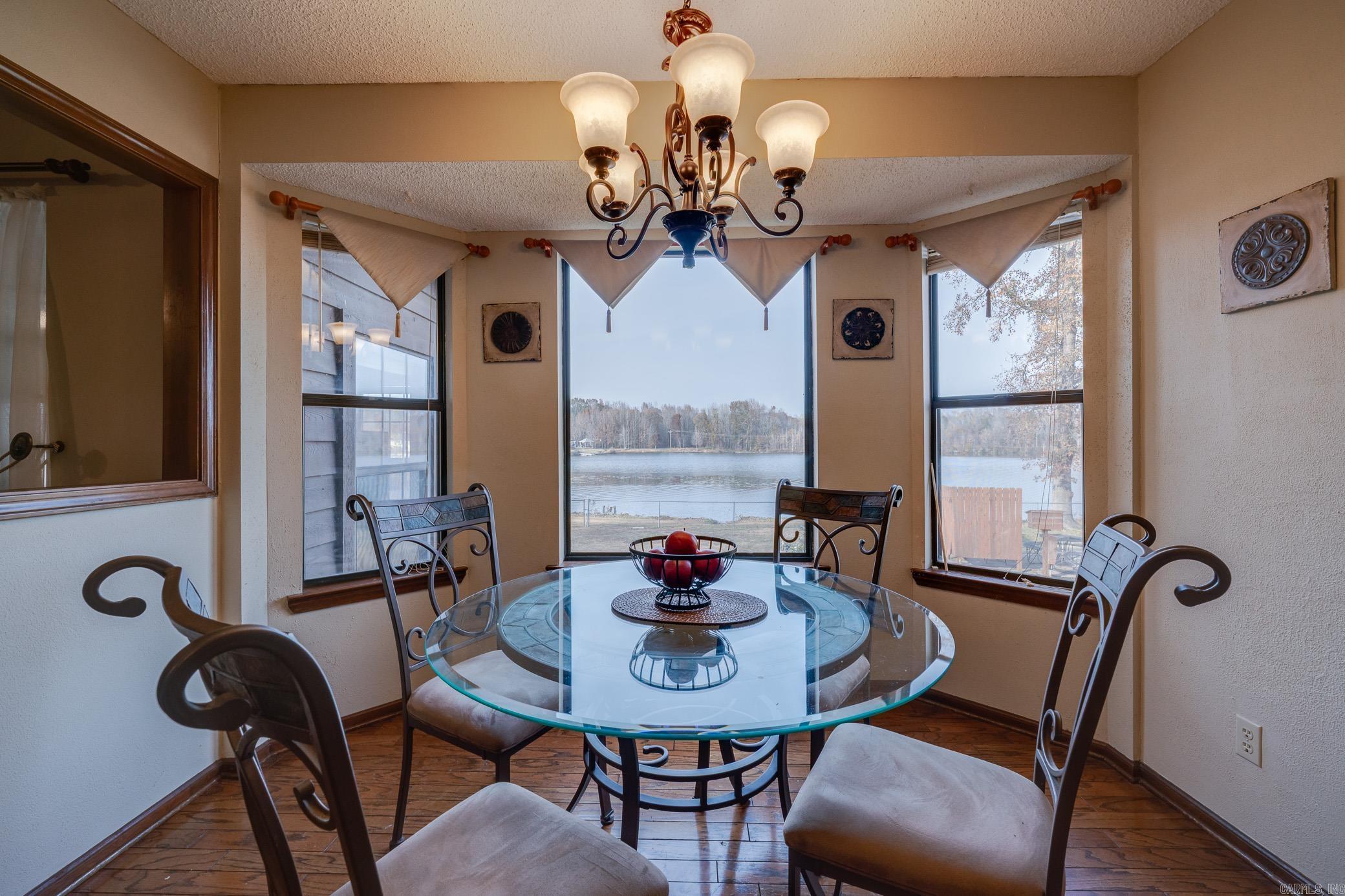 10 Red Wing  Jacksonville, AR