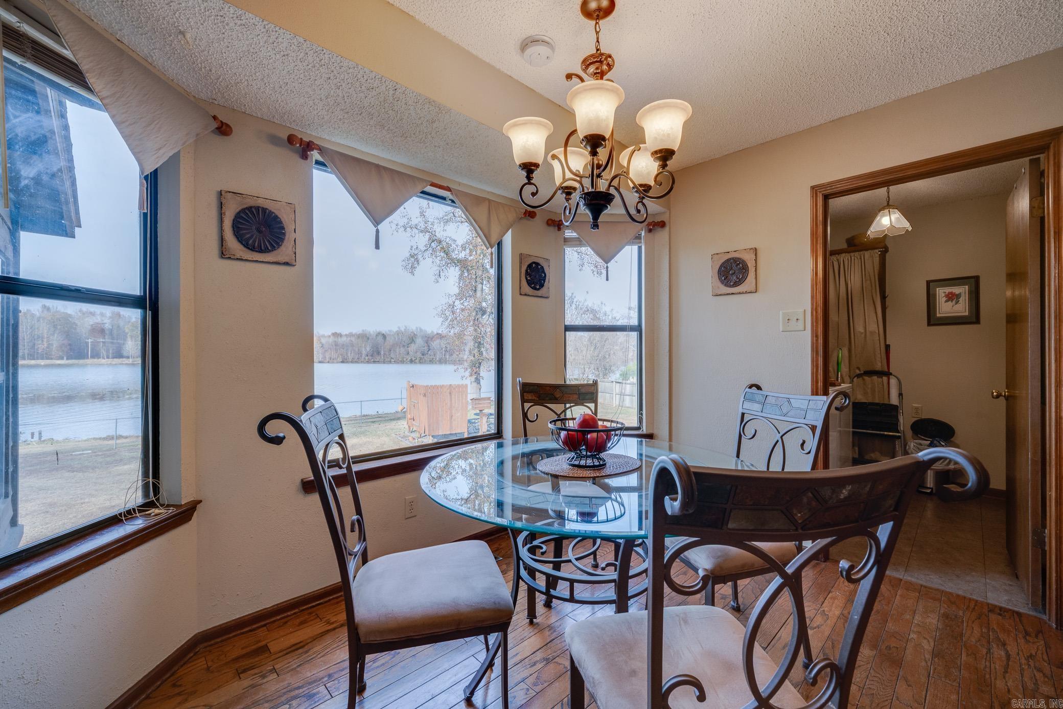 10 Red Wing  Jacksonville, AR