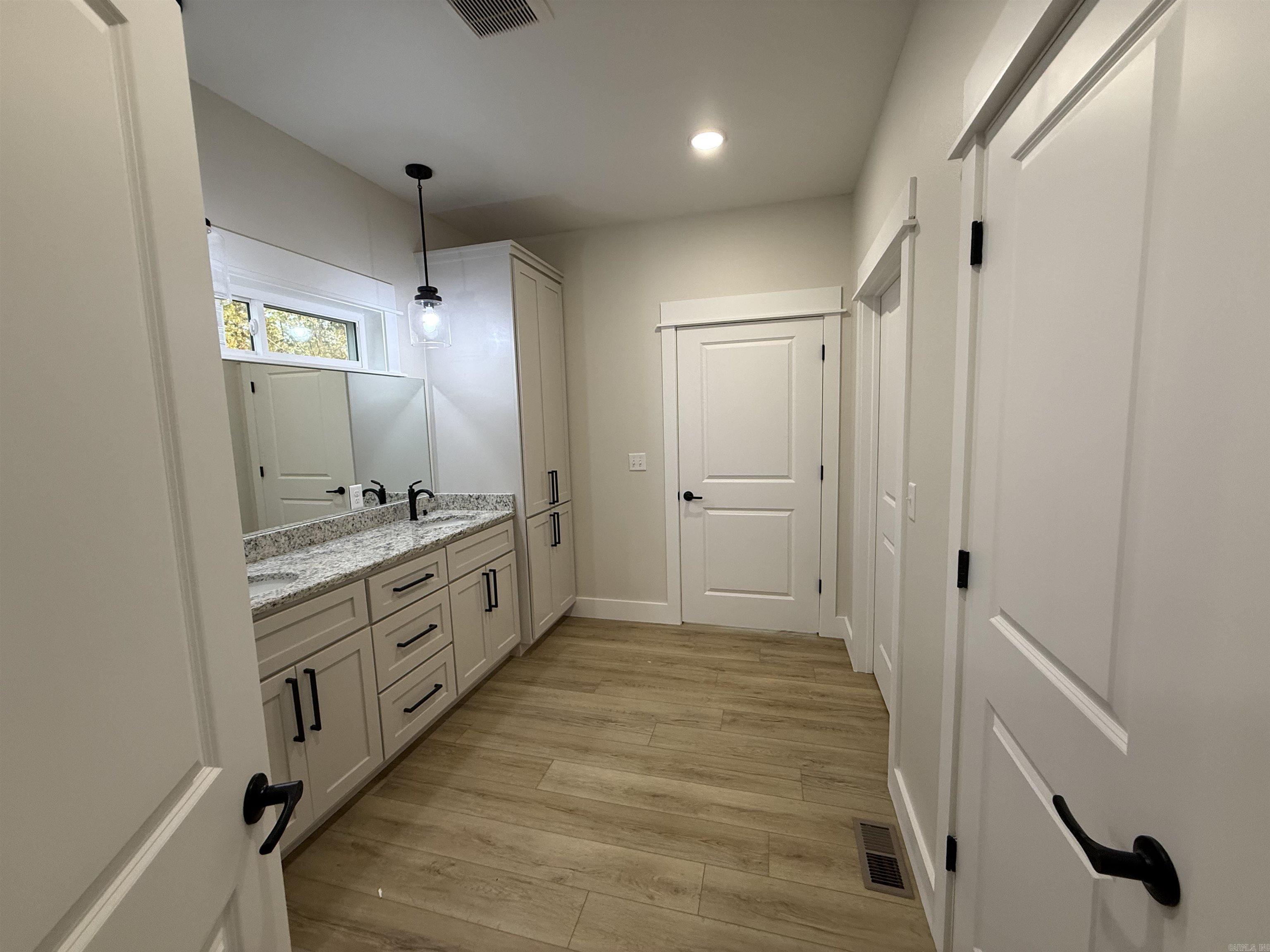 1684 County Road 3600 Lamar, AR 72846