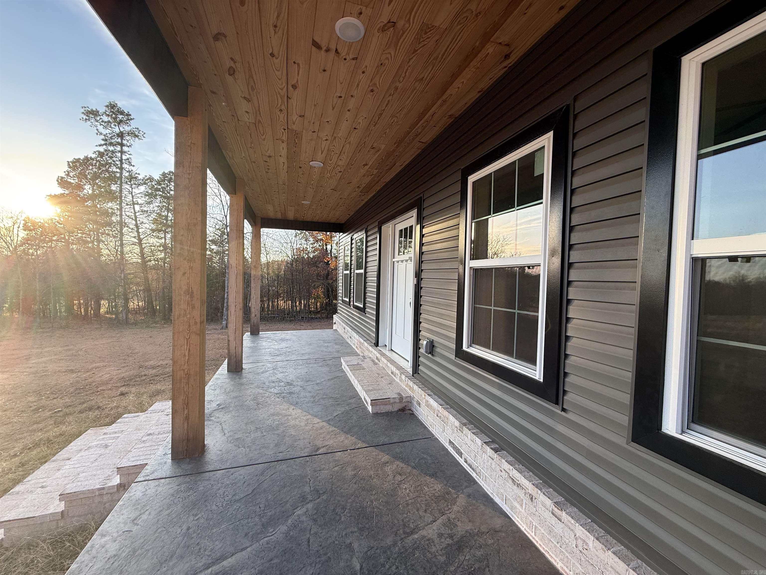 1684 County Road 3600 Lamar, AR 72846