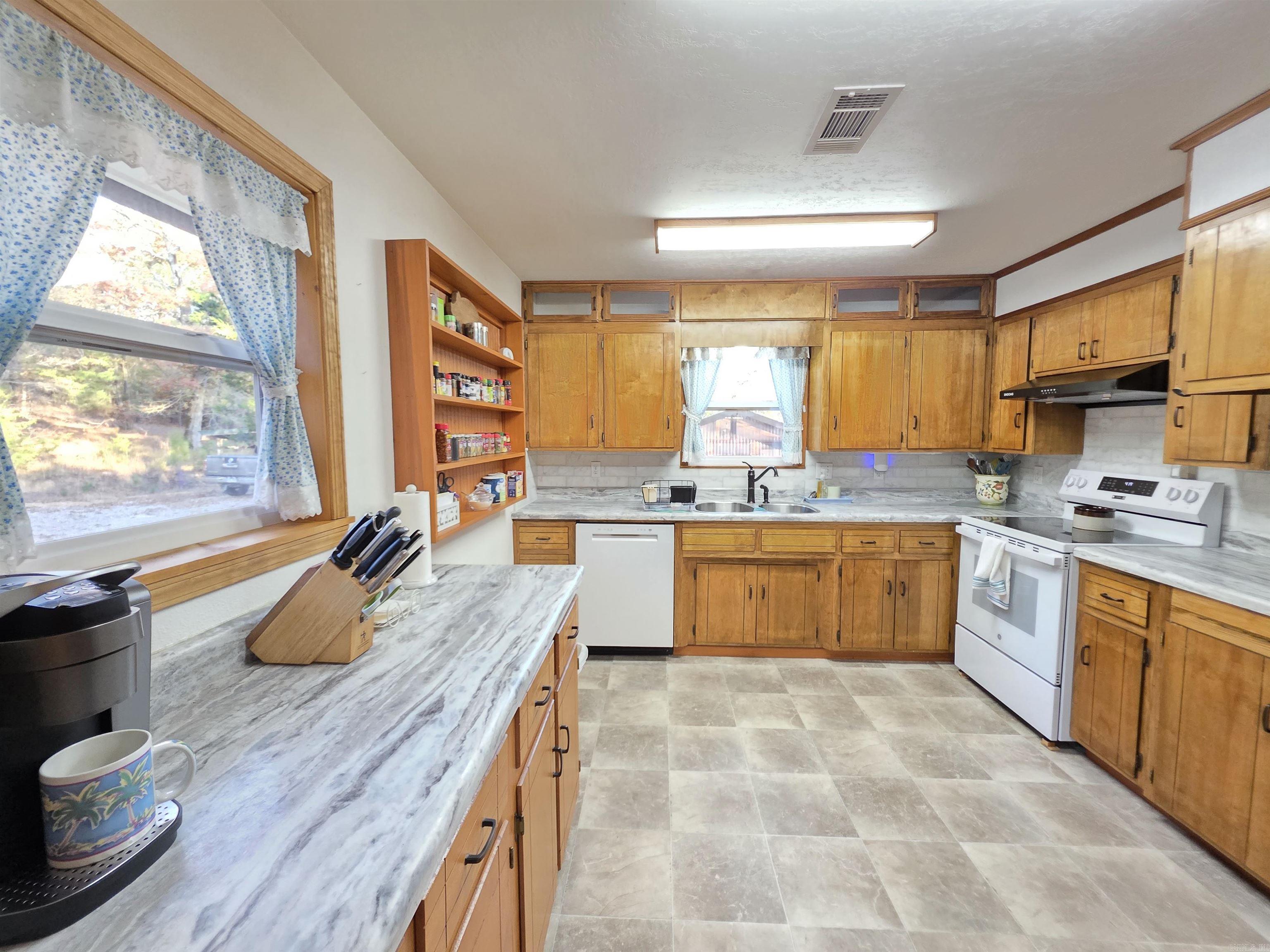 62 Dillard Road Glenwood, AR 71943