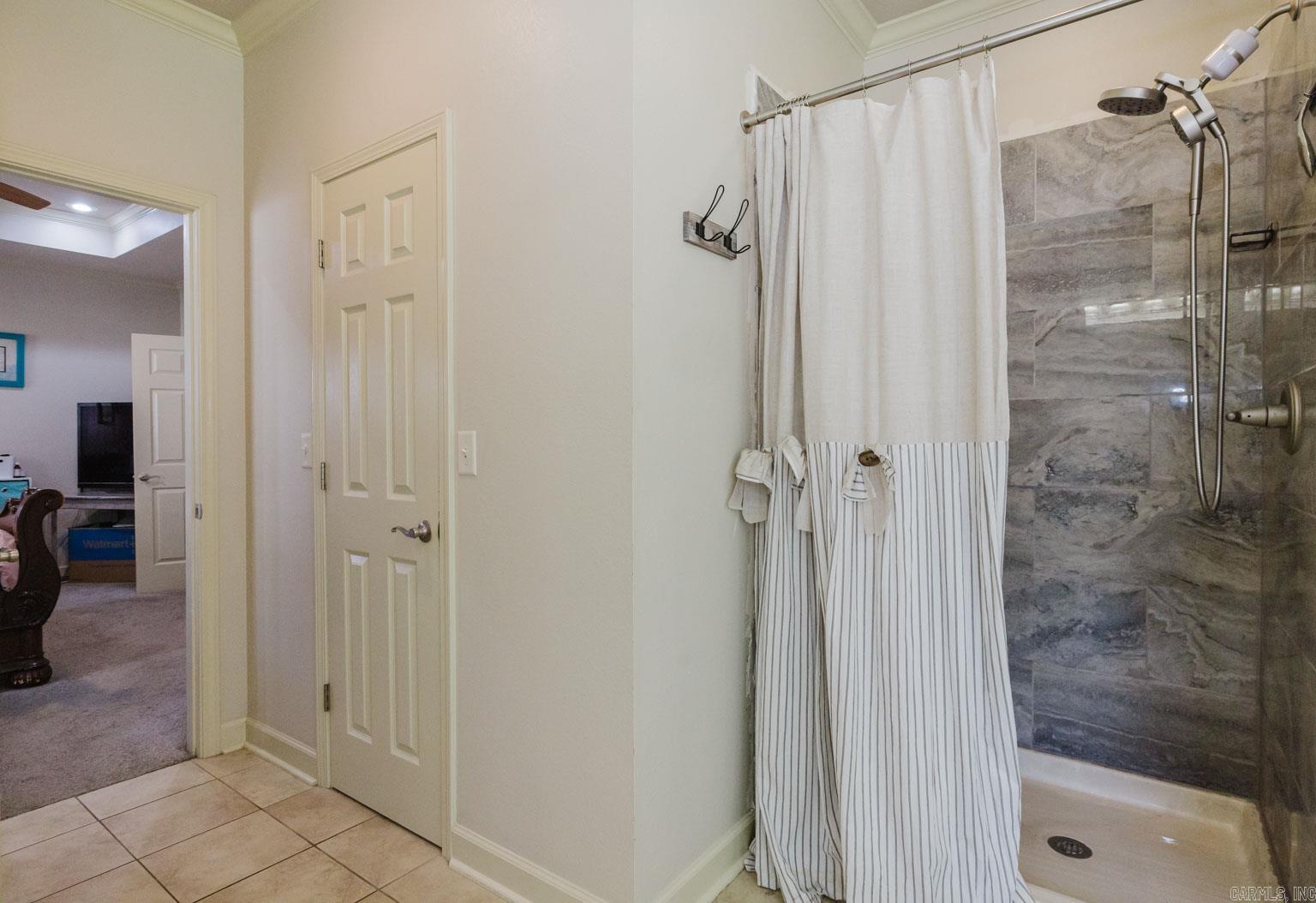 51 Waters Edge Drive Little Rock, AR 72204-8645