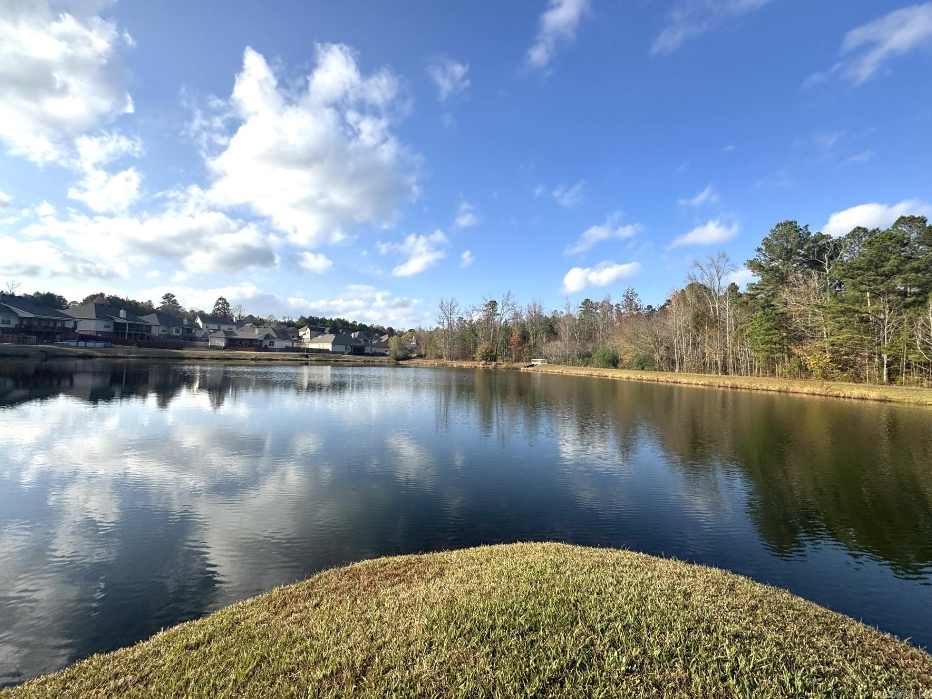 51 Waters Edge Drive Little Rock, AR 72204-8645