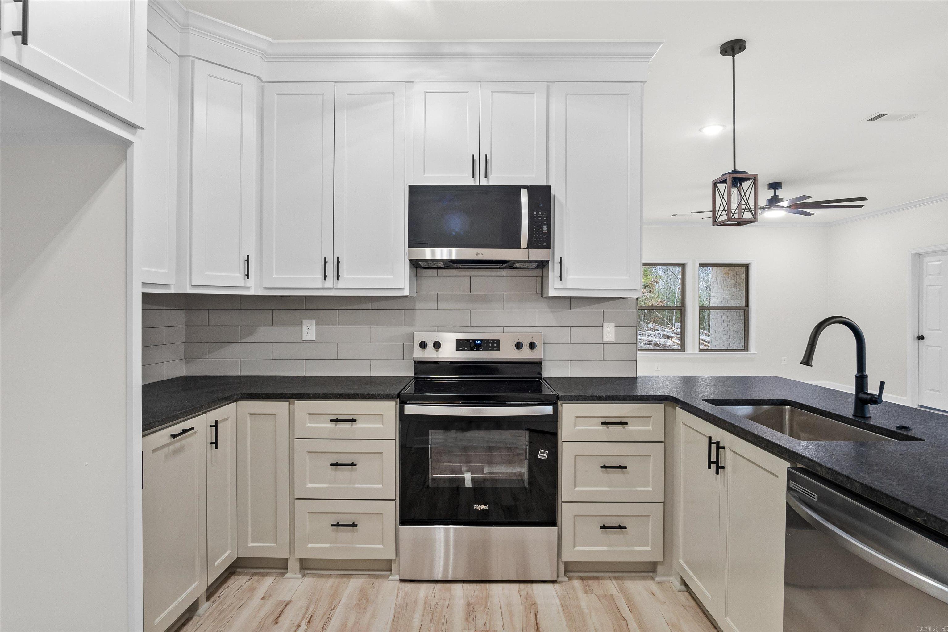 510 Madeleine Austin, AR 72007-0000