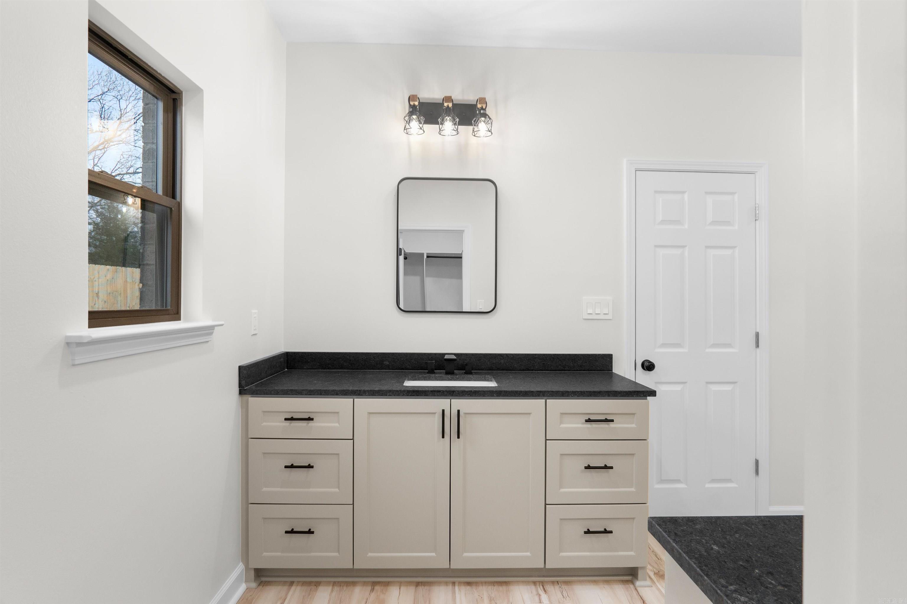 510 Madeleine Austin, AR 72007-0000