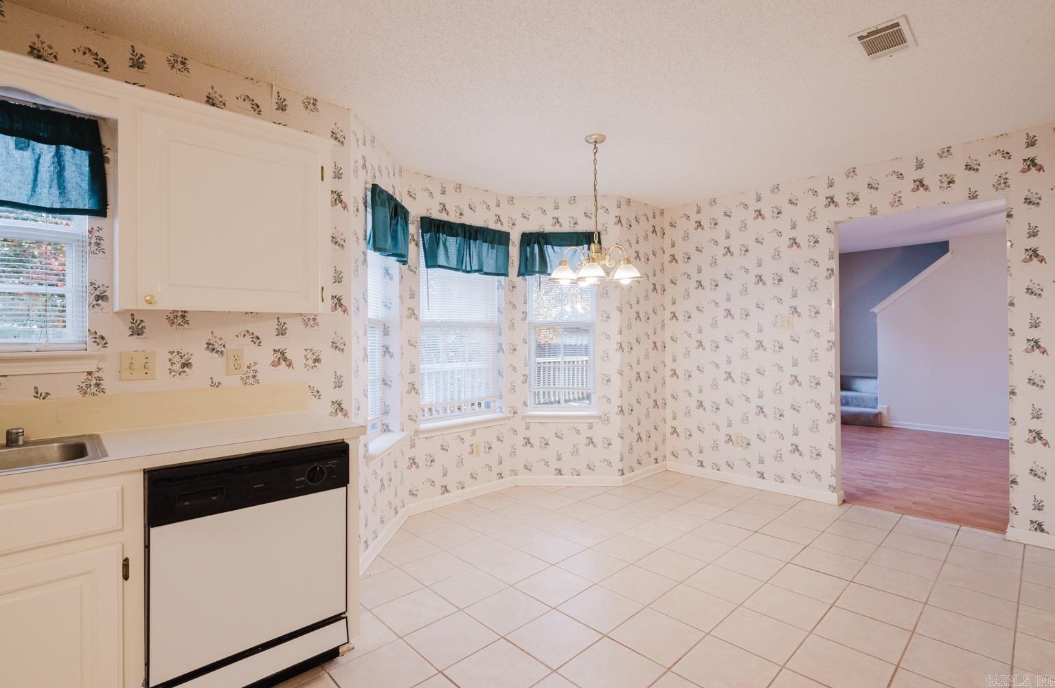 1906 Pine Circle Bryant, AR 72022-9999