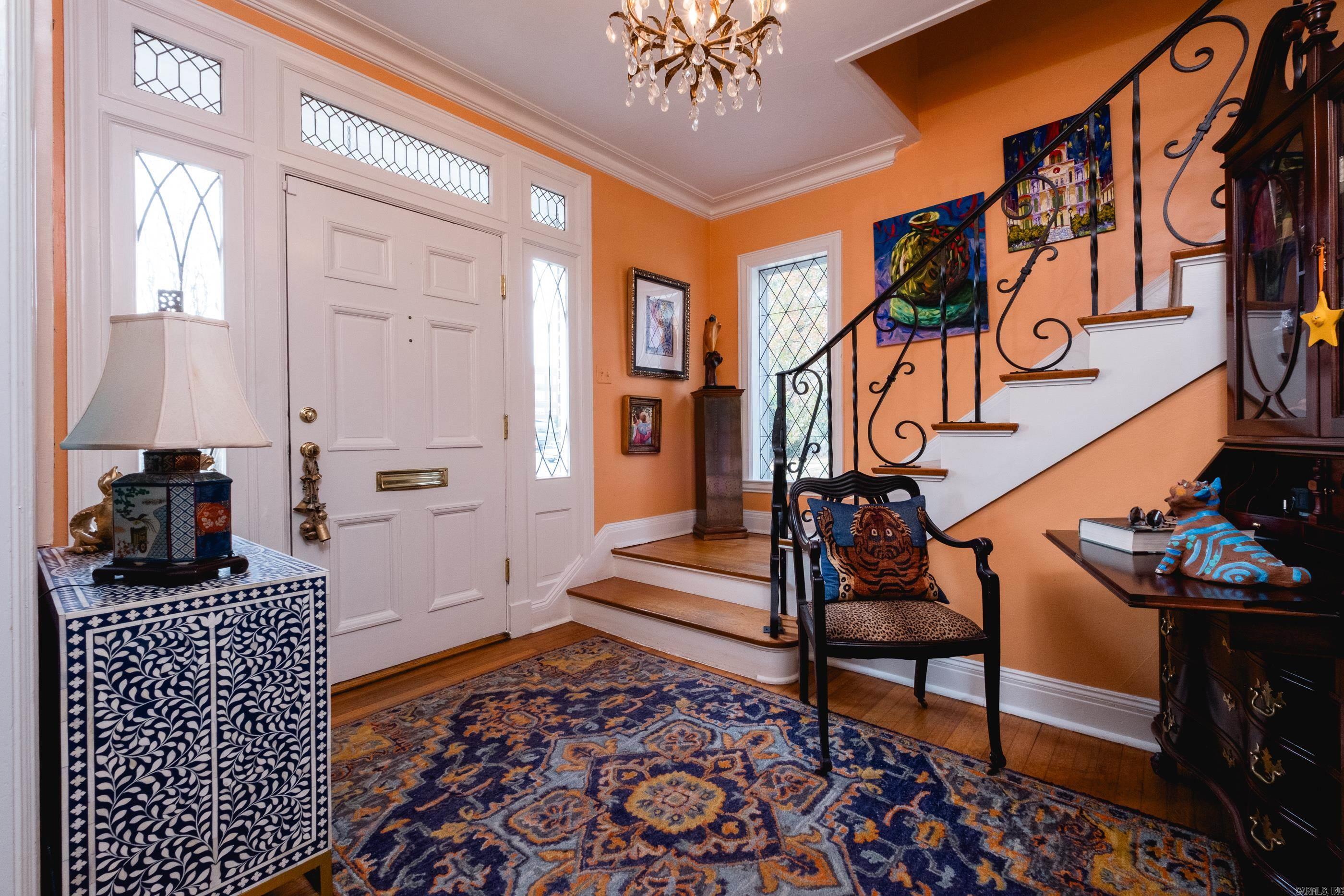 313 Colonial Court Little Rock, AR 72205