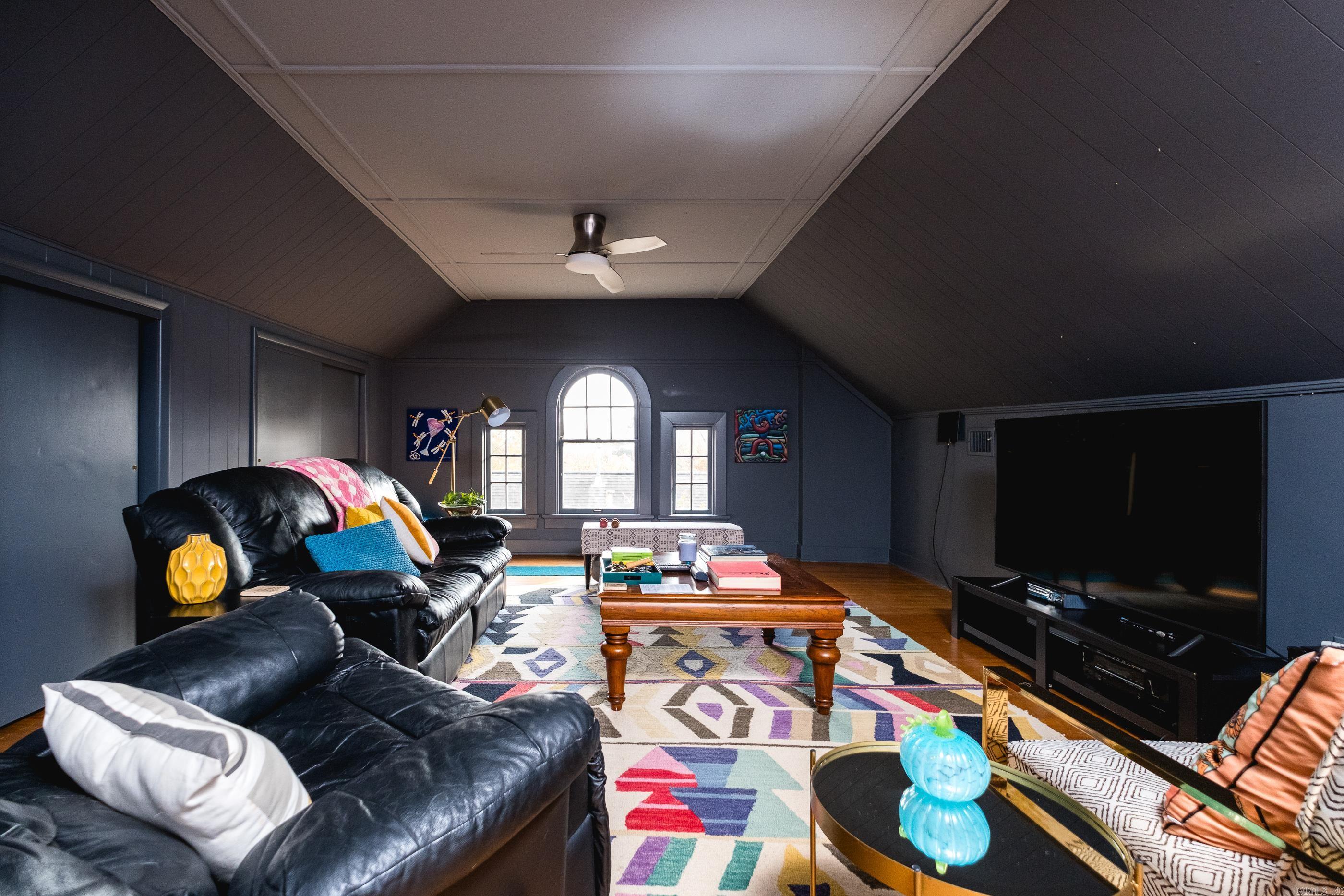 313 Colonial Court Little Rock, AR 72205