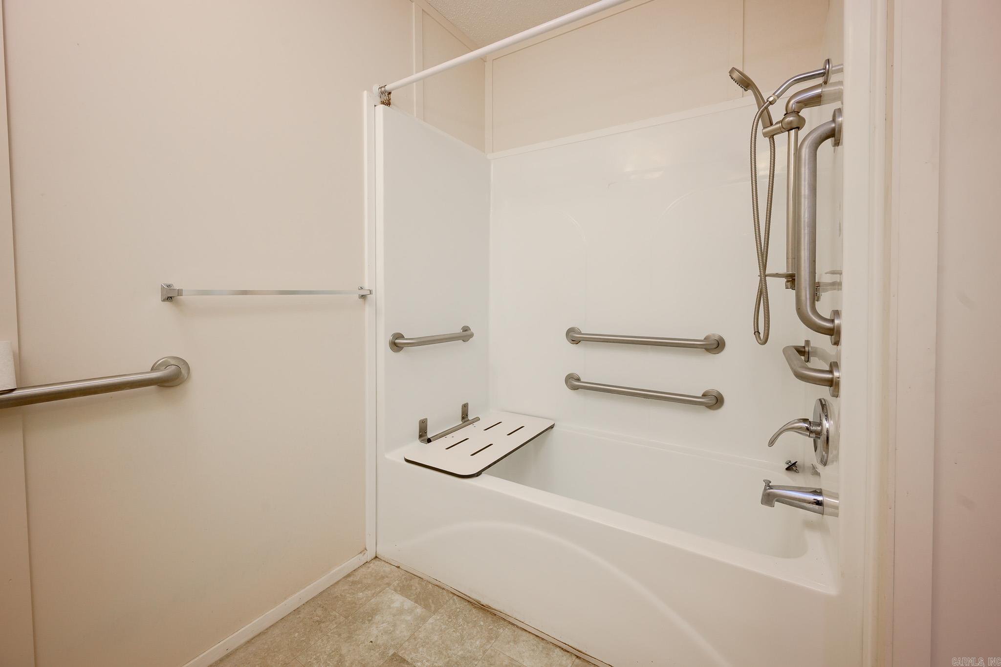 145 W Polk Road 76  Mena, AR