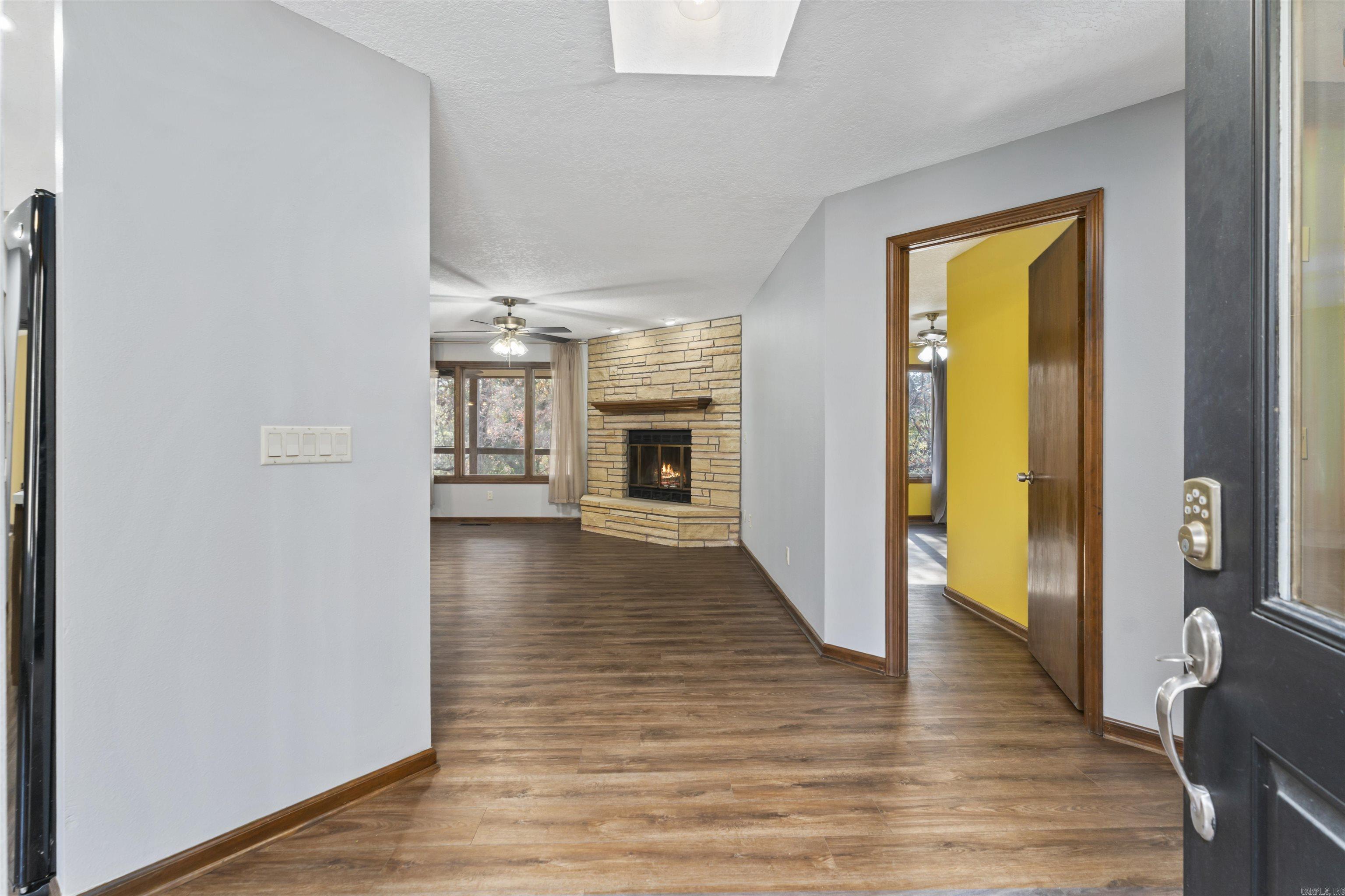 20 Gerona  Hot Springs Village, AR