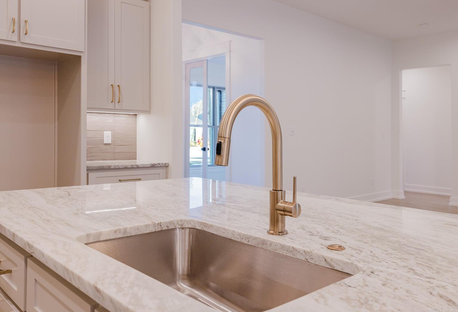 7041 Cold Creek Drive Alexander, AR 72002