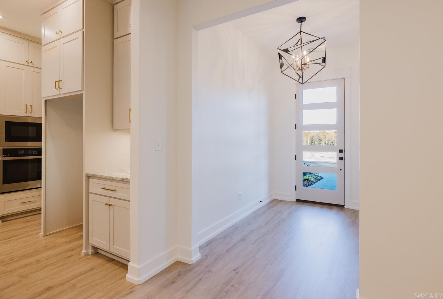 7041 Cold Creek Drive Alexander, AR 72002