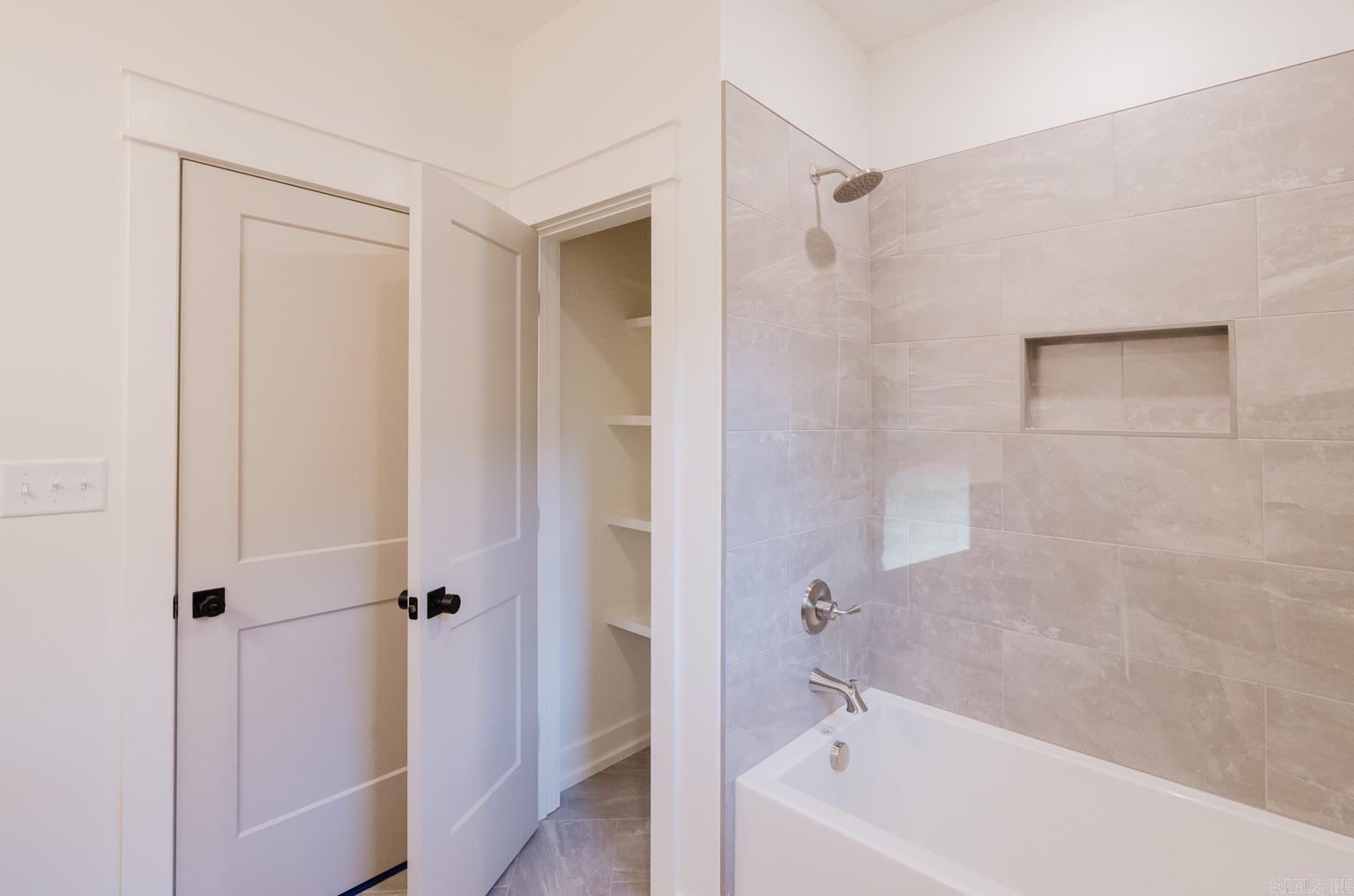 7041 Cold Creek Drive Alexander, AR 72002