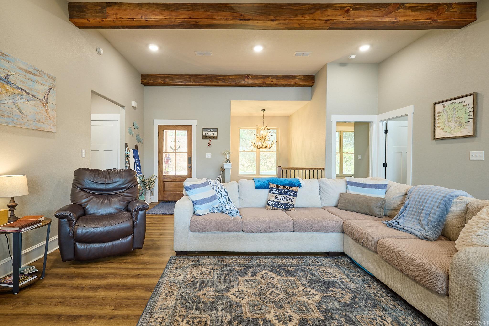 16728 Cabes Point Road Alexander, AR 72002