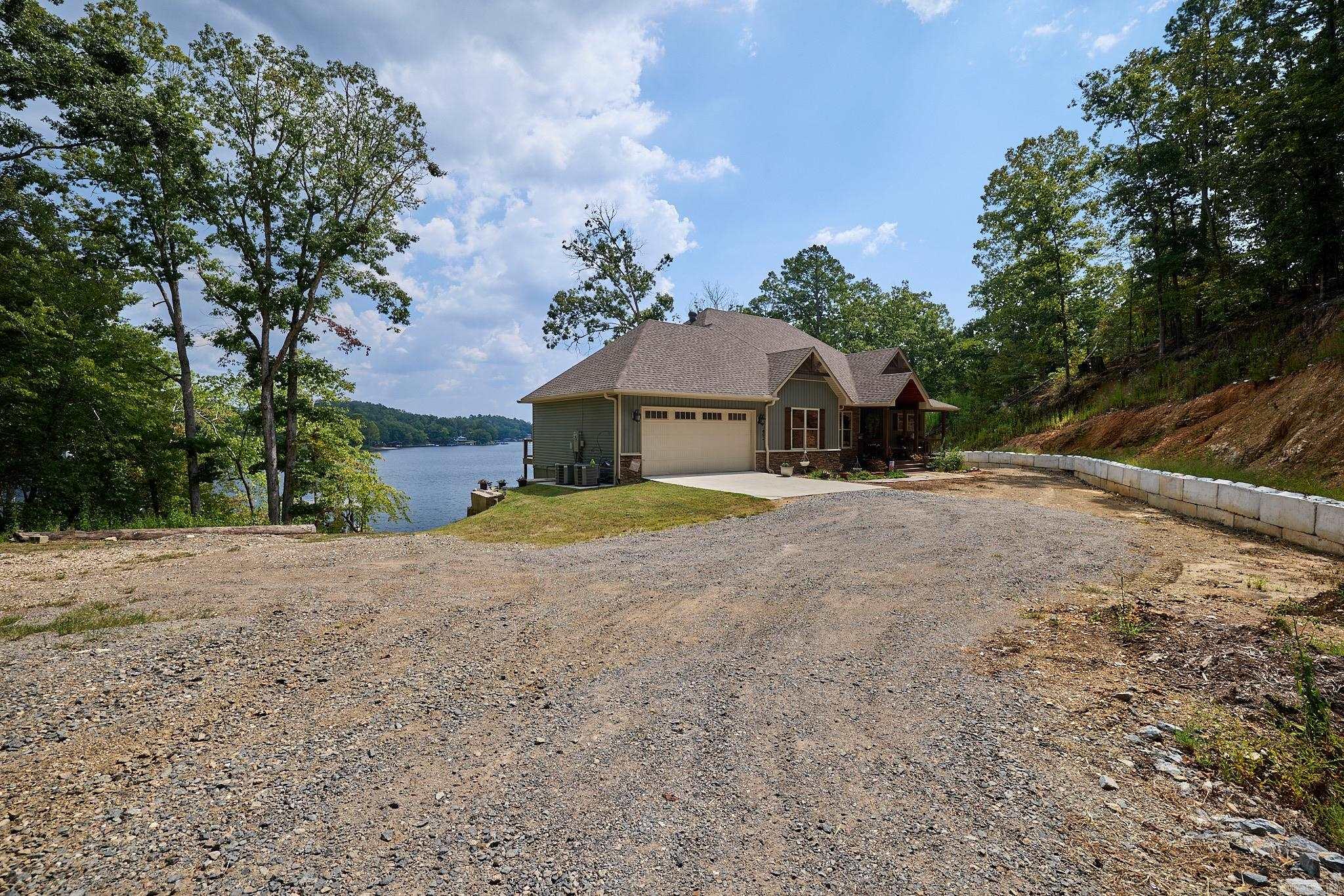 16728 Cabes Point Road Alexander, AR 72002