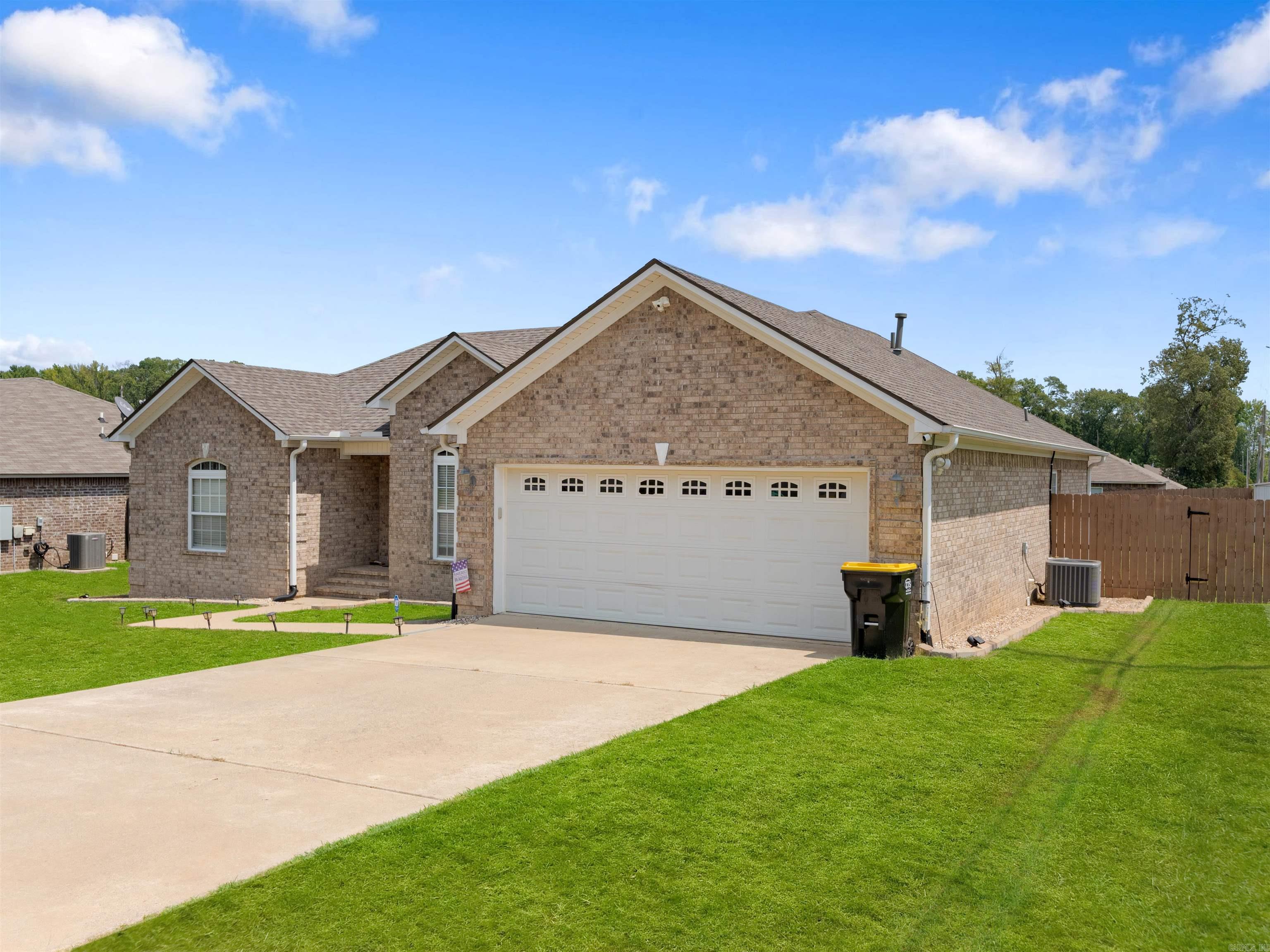 15 Cedar Creek Loop Cabot, AR 72023