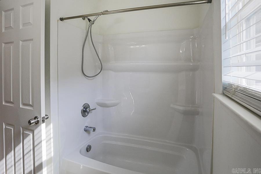 106 Pope Drive Benton, AR 72015