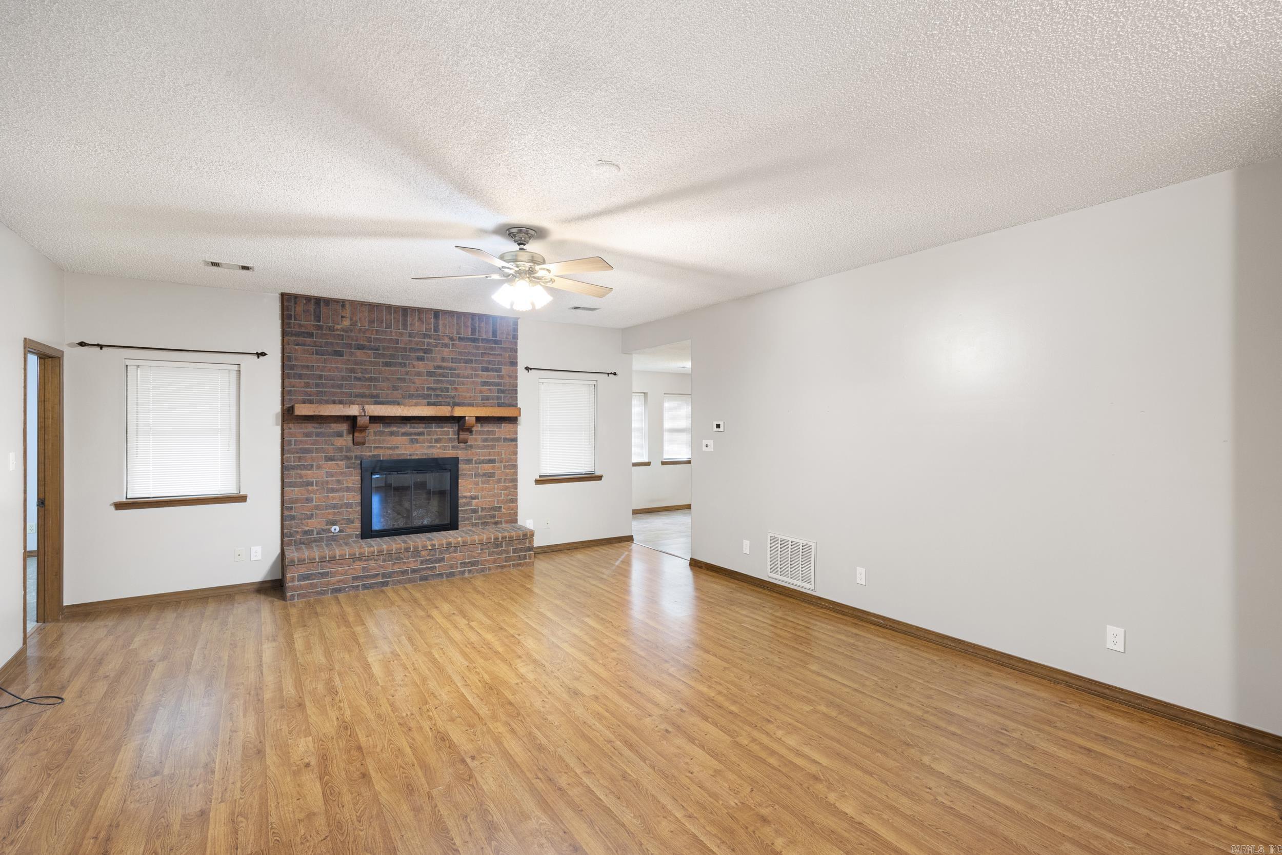 201 MEADOW LYNN  Morrilton, AR