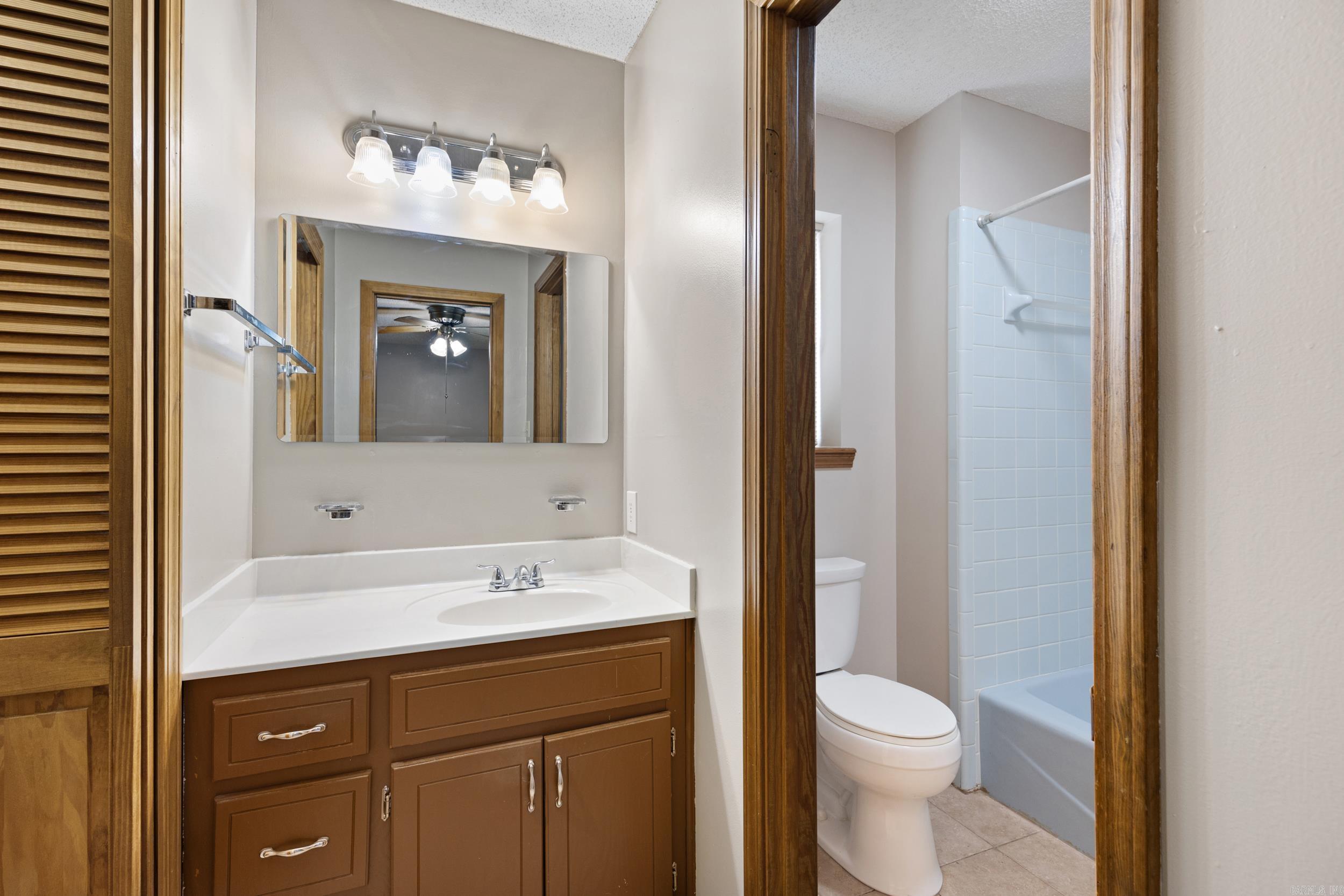 201 MEADOW LYNN  Morrilton, AR