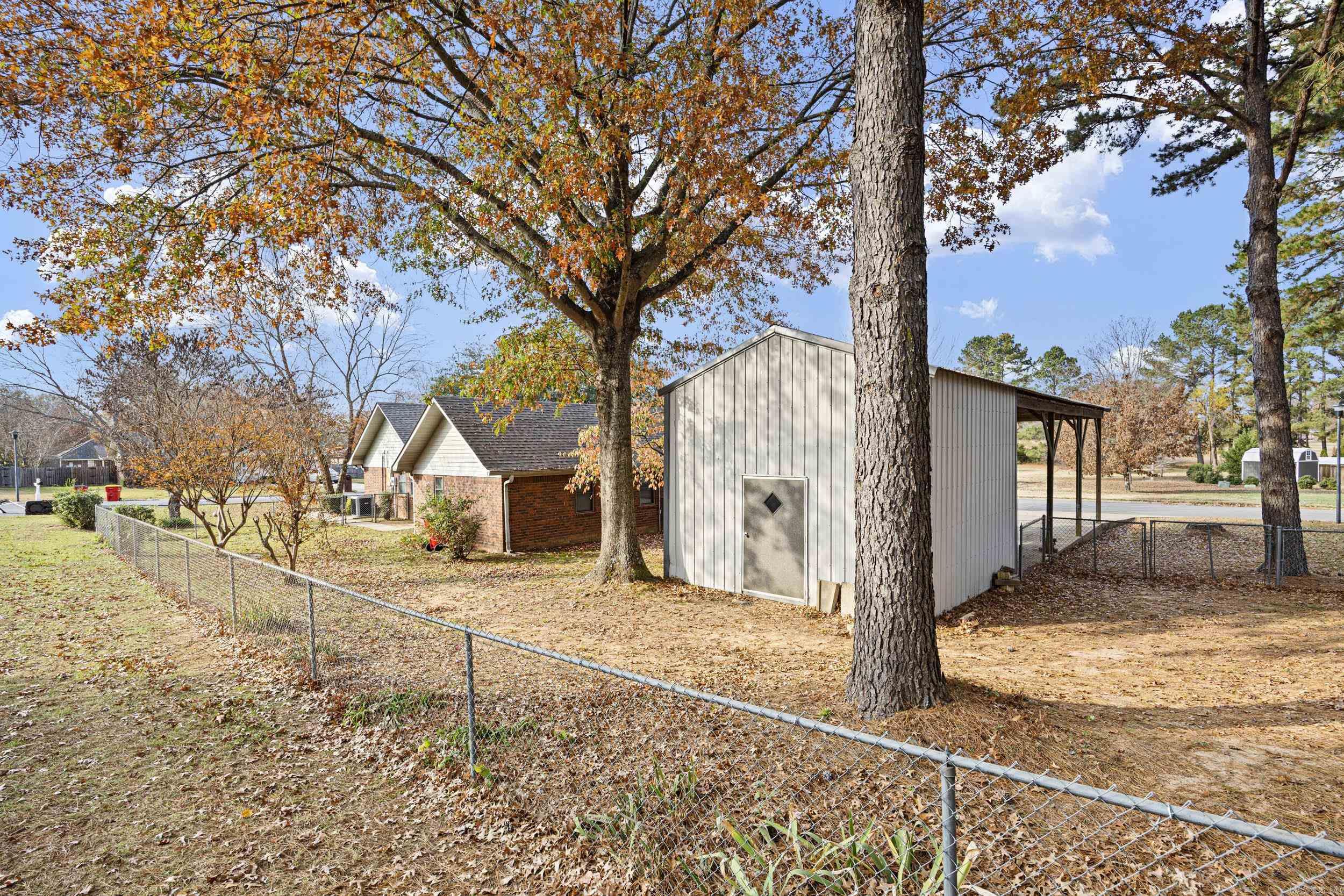 201 MEADOW LYNN  Morrilton, AR