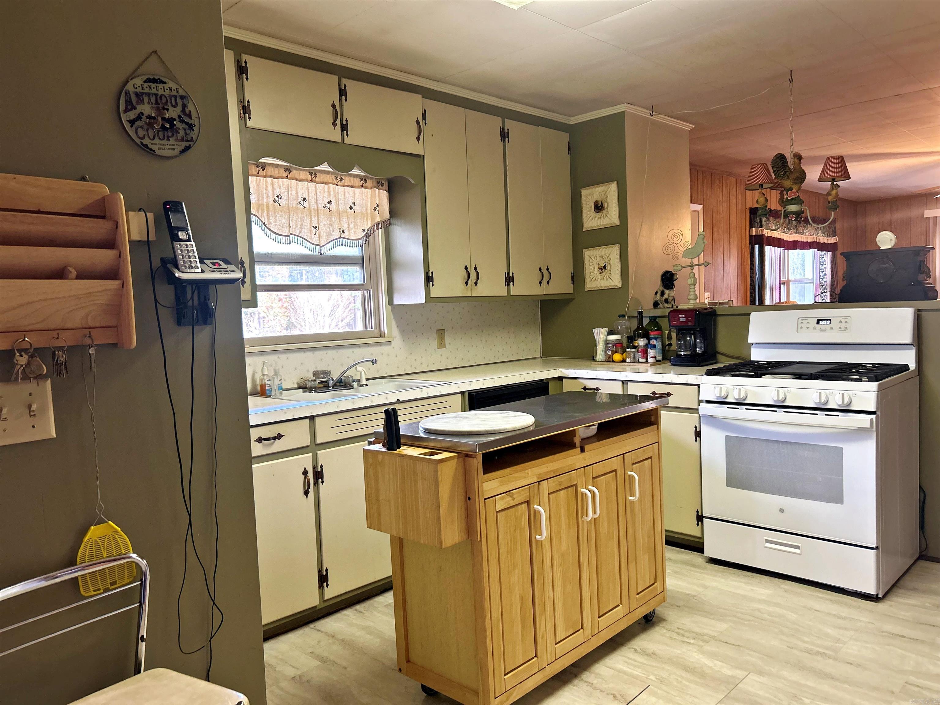 5261 Hickory Grove Road Bismarck, AR 71929