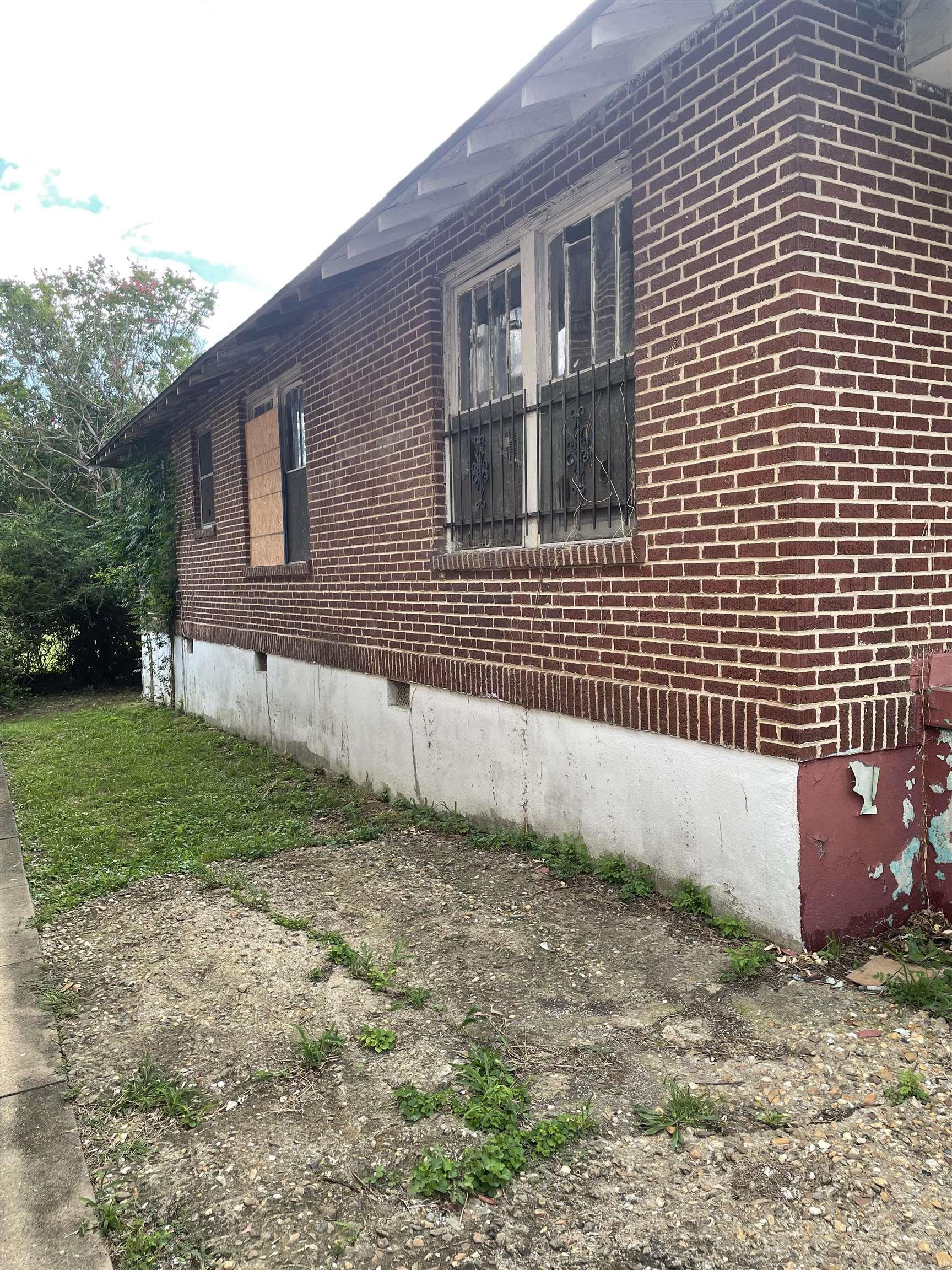 124 Pleasant  Hot Springs, AR