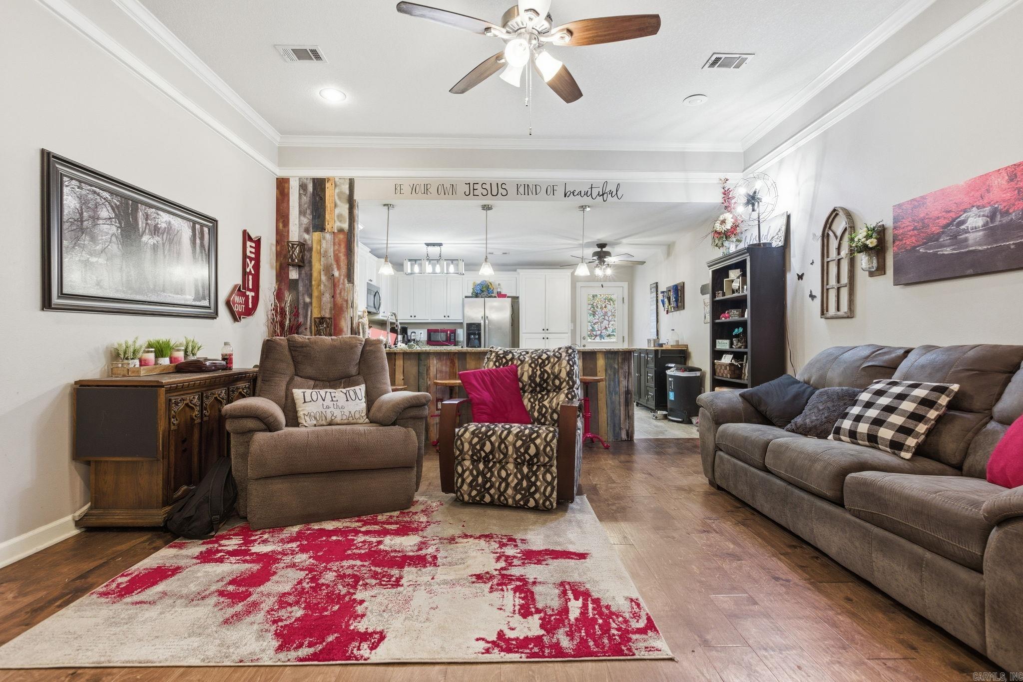 417 S Shady Benton, AR 72015