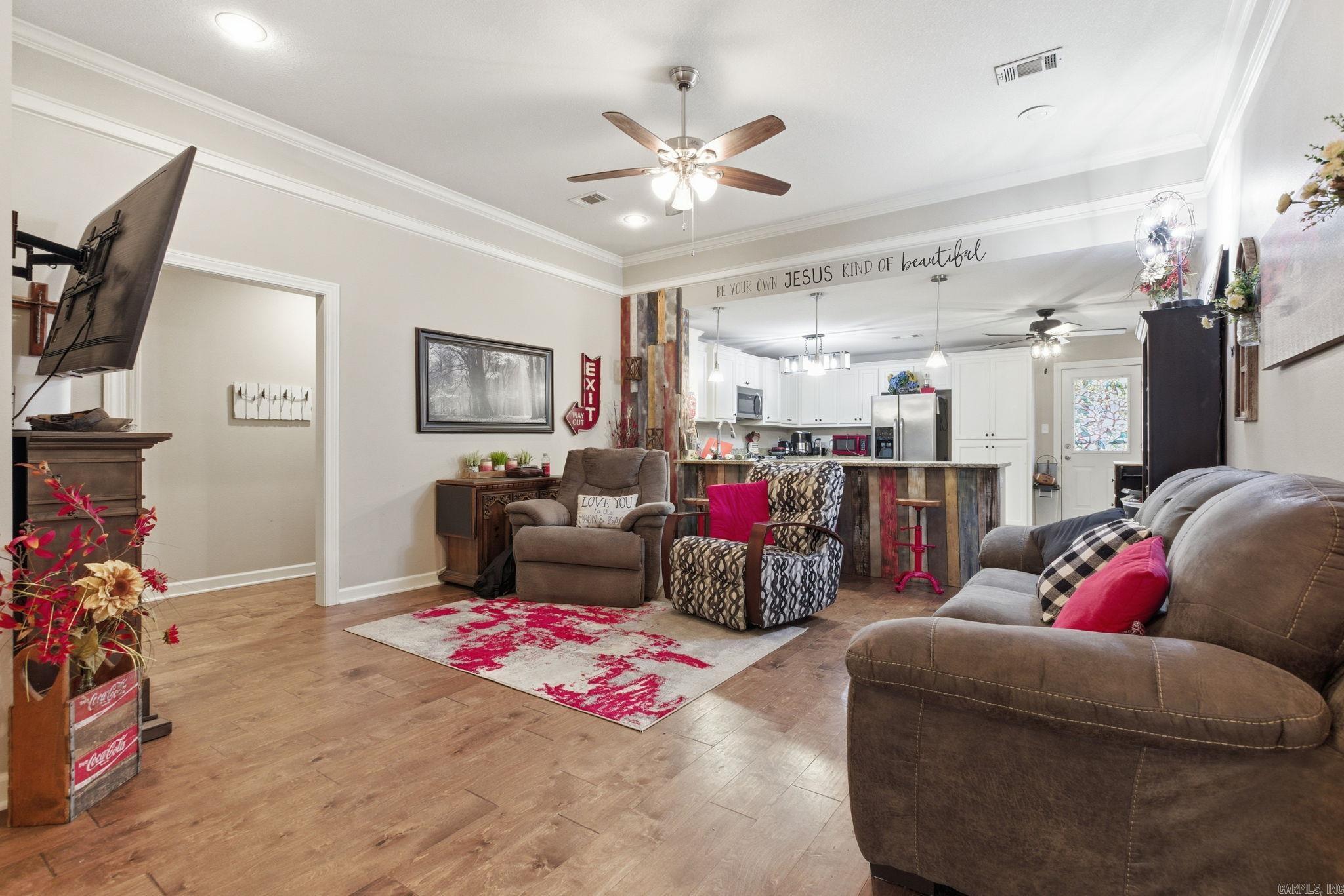 417 S Shady Benton, AR 72015