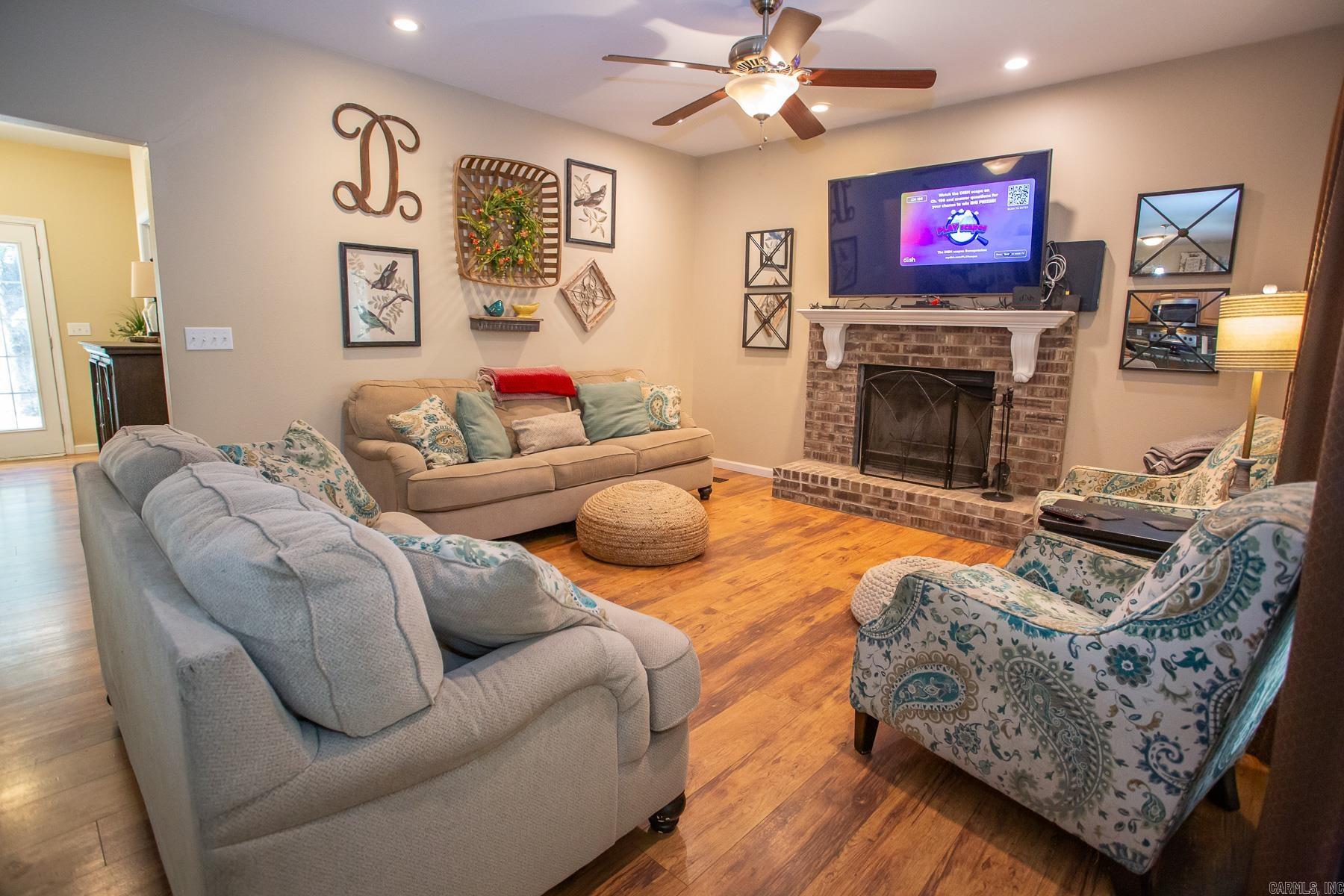 13465 W Old Belleville  Belleville, AR