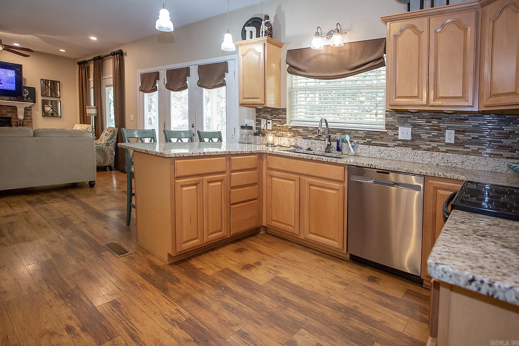 13465 W Old Belleville  Belleville, AR