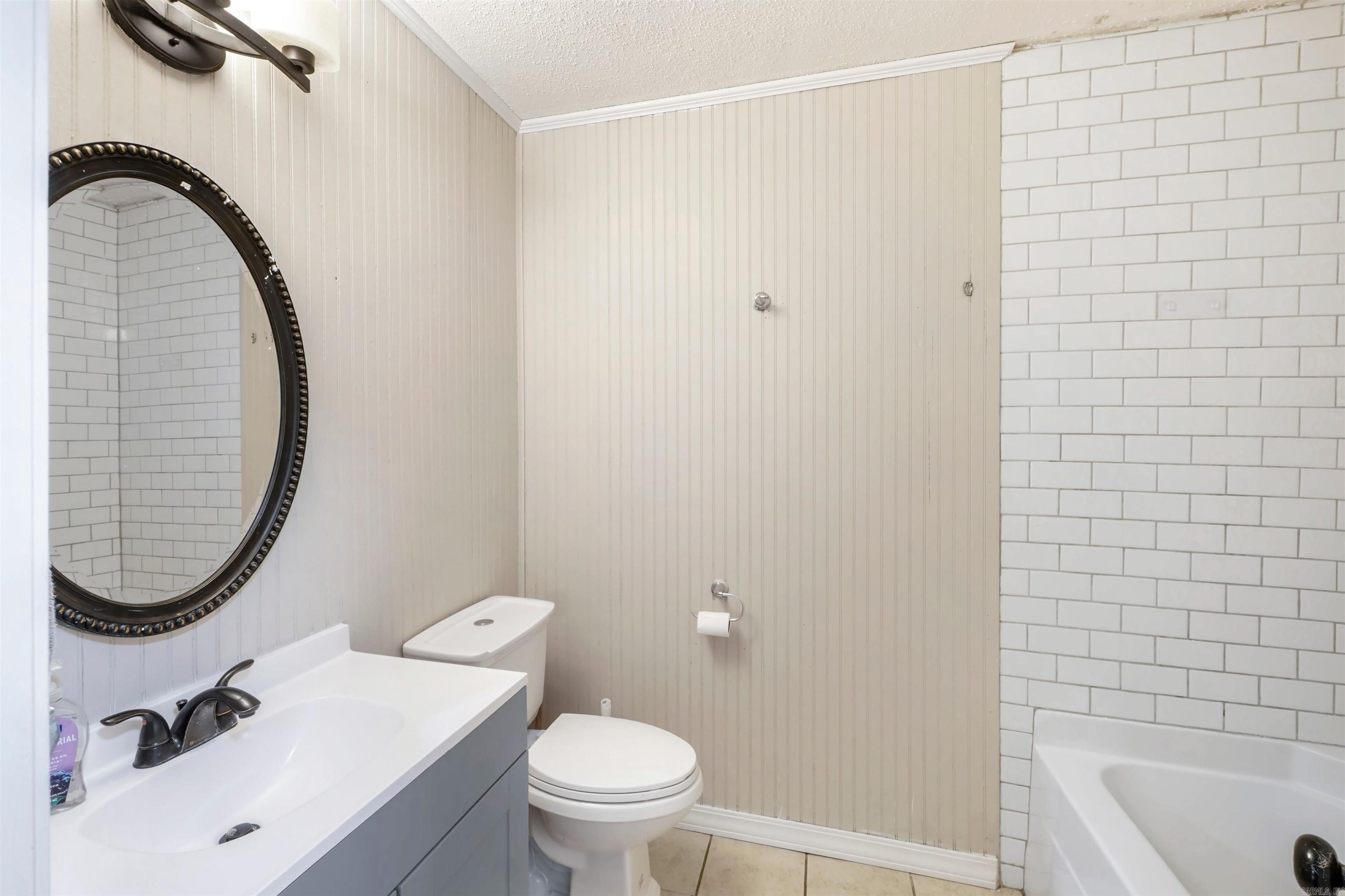 3 Riley Road Conway, AR 72032