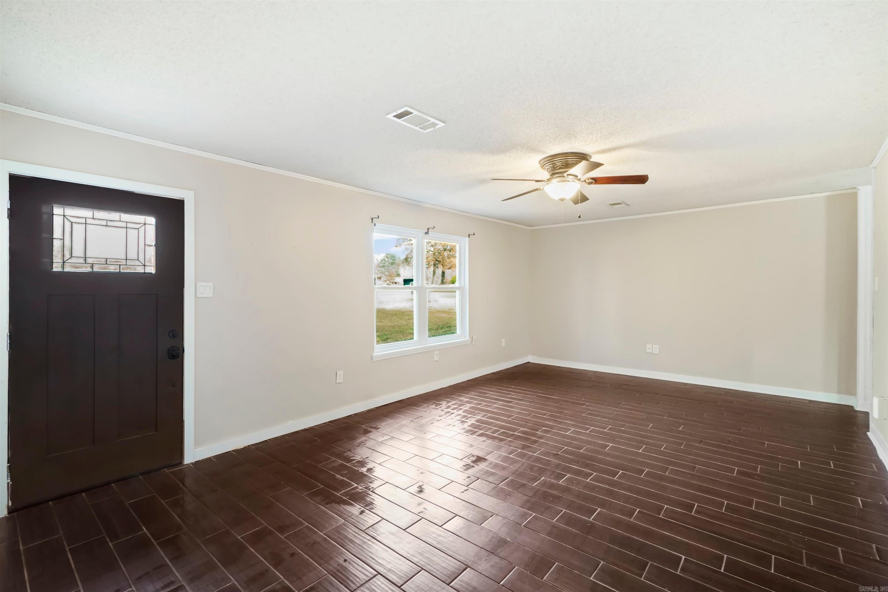 3 Riley Road Conway, AR 72032