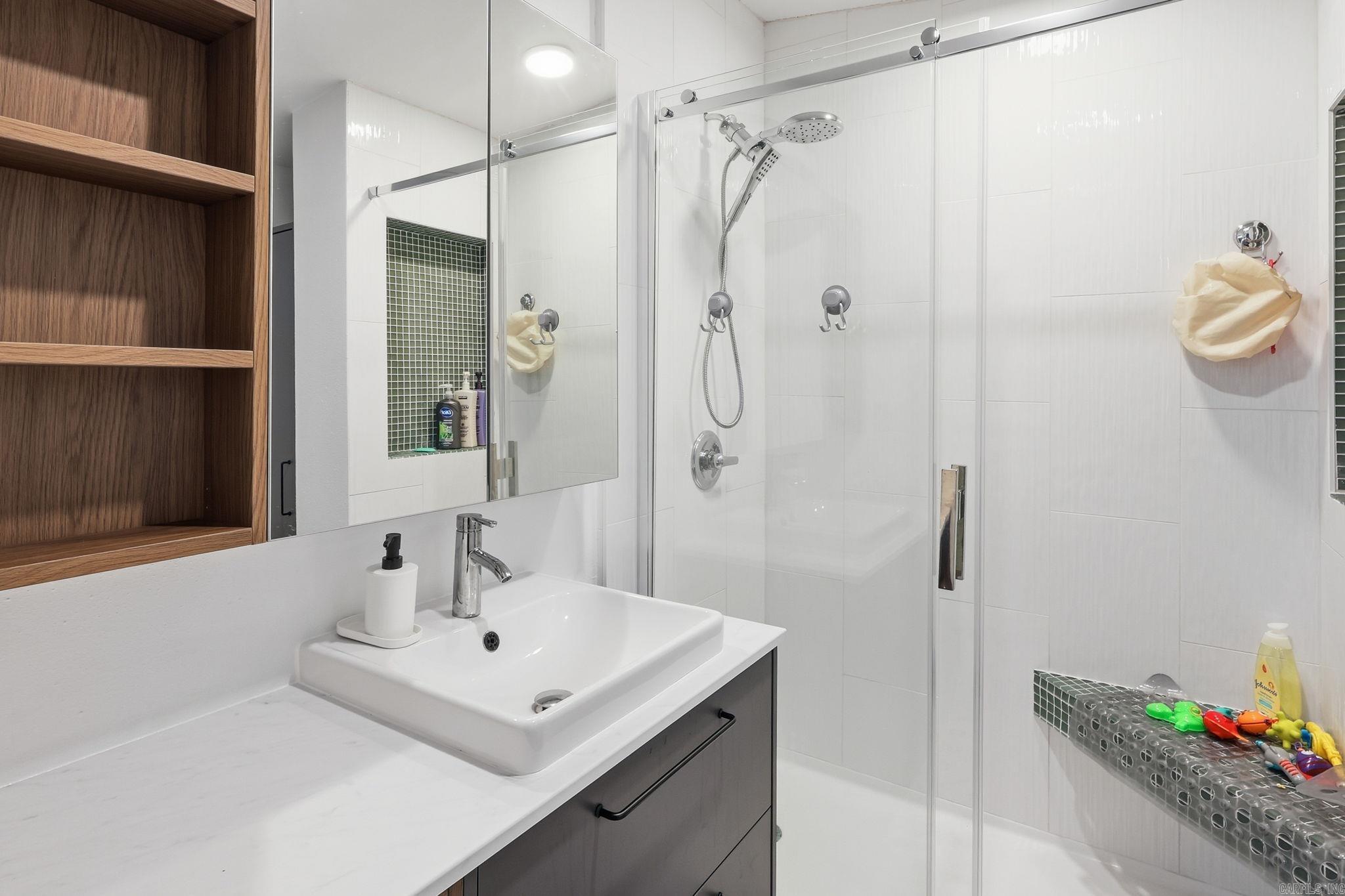 112 Quaker Lane  Royal, AR