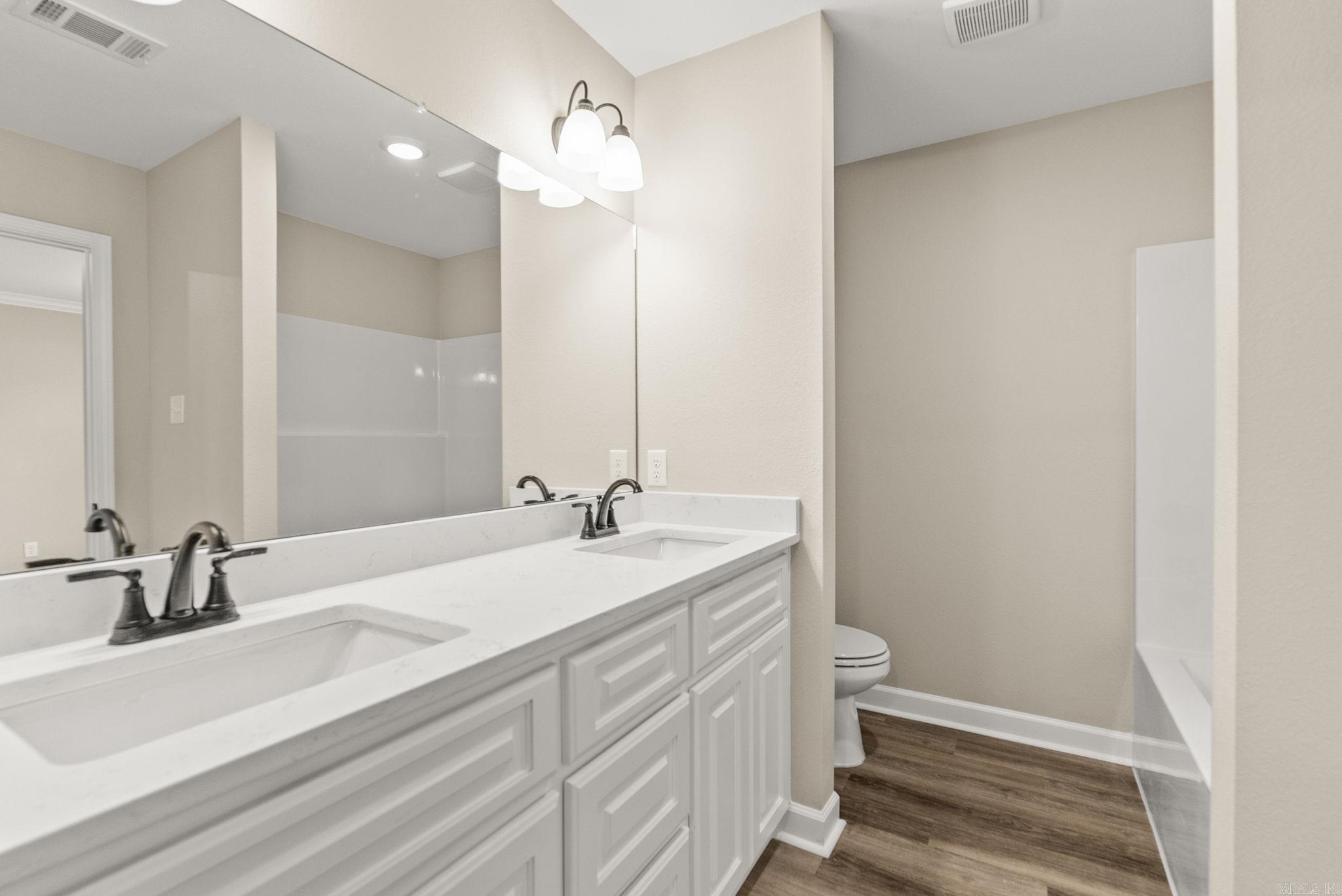 421 W 24th  North Little Rock, AR