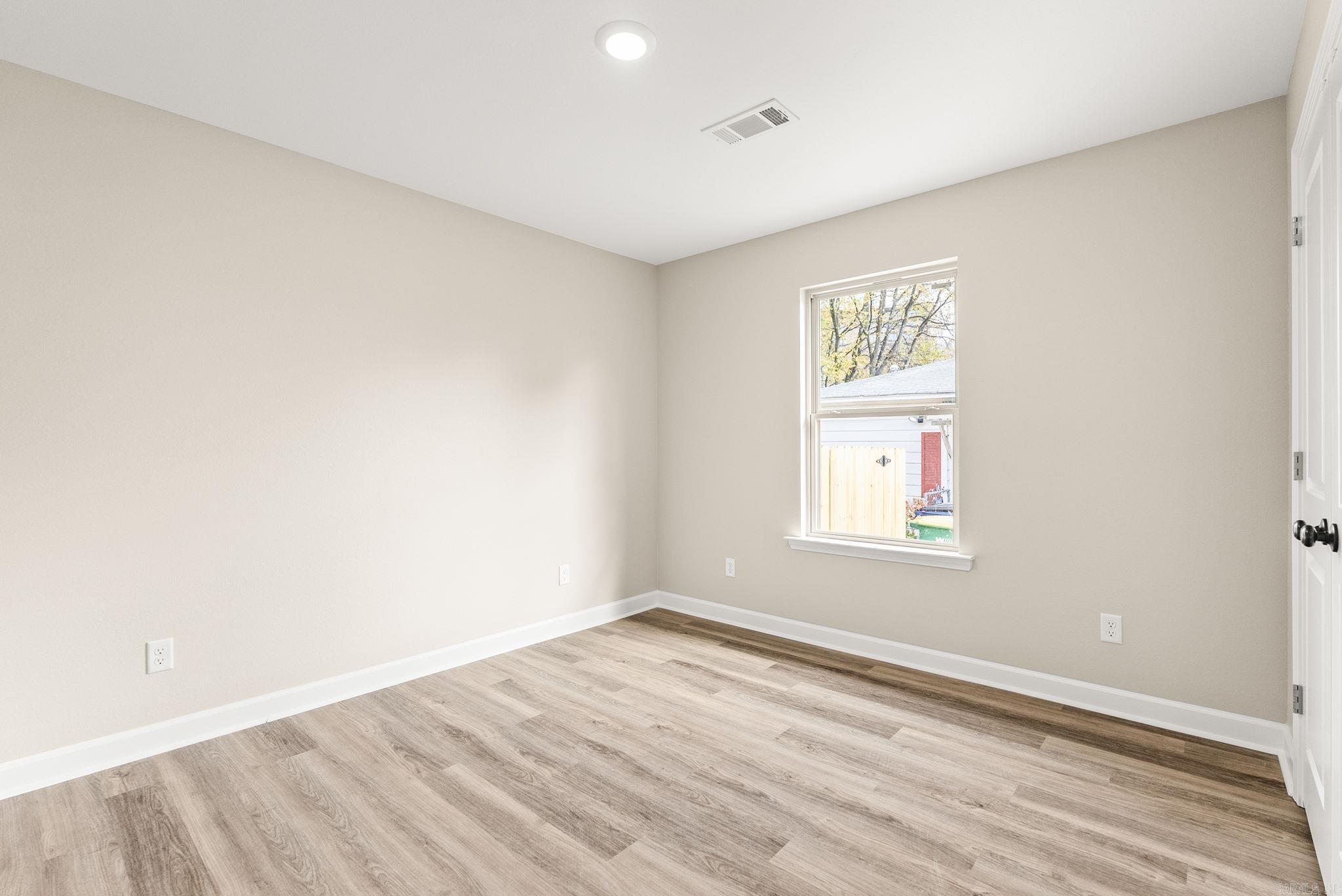 421 W 24th  North Little Rock, AR