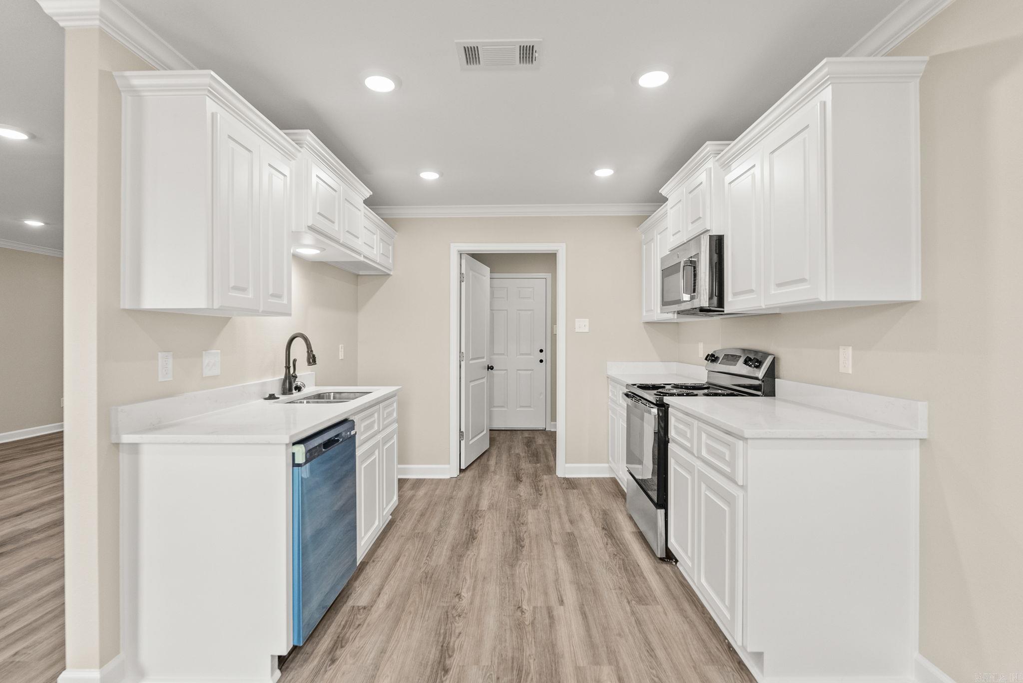 421 W 24th  North Little Rock, AR