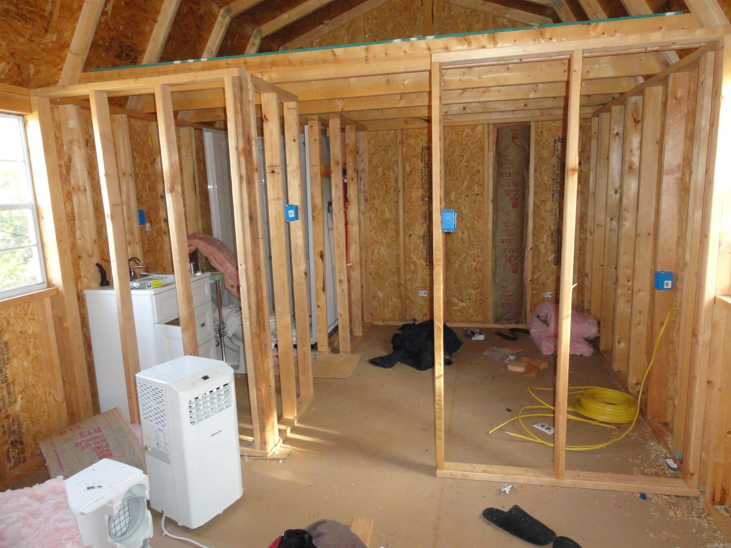 4191 N Woolum Road Pindall, AR 72669