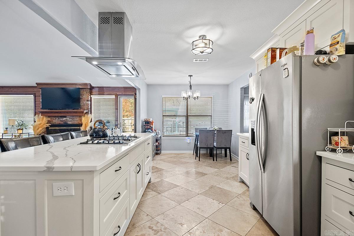 11 Hickory Court Little Rock, AR 72210