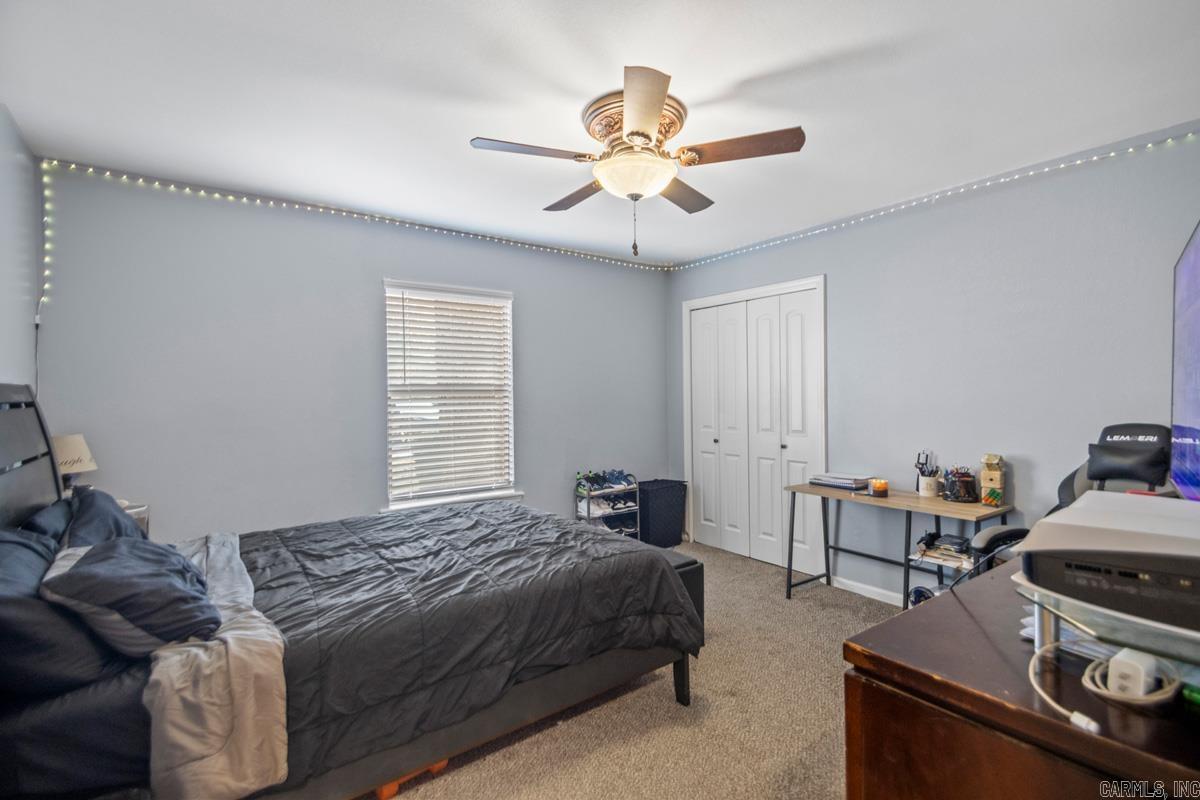 11 Hickory Court Little Rock, AR 72210