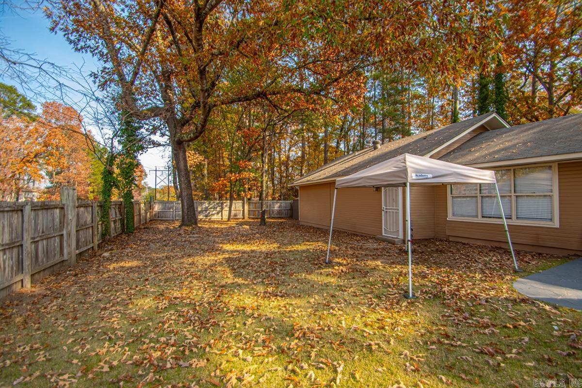 11 Hickory Court Little Rock, AR 72210