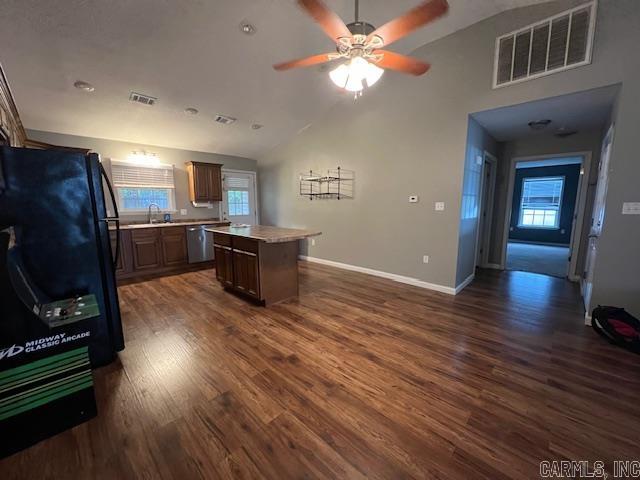 2500 S 22nd Street Paragould, AR 72450