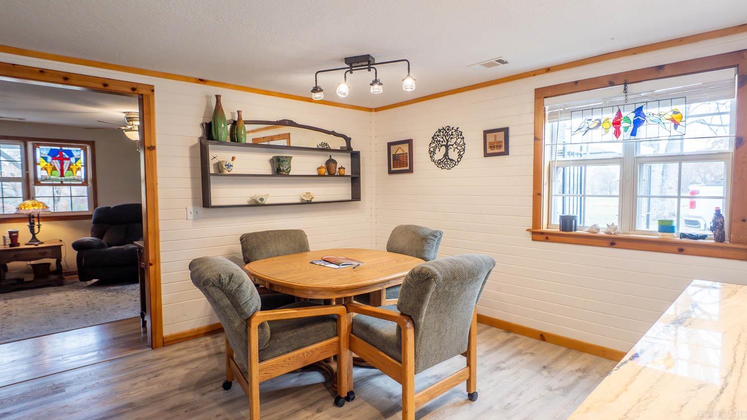 1145 Broadleaf Road Mammoth Spring, AR 72554