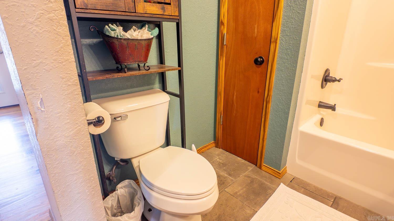 1145 Broadleaf Road Mammoth Spring, AR 72554