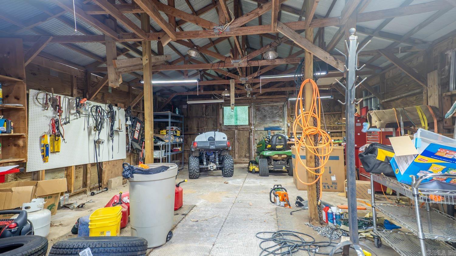 1145 Broadleaf Road Mammoth Spring, AR 72554