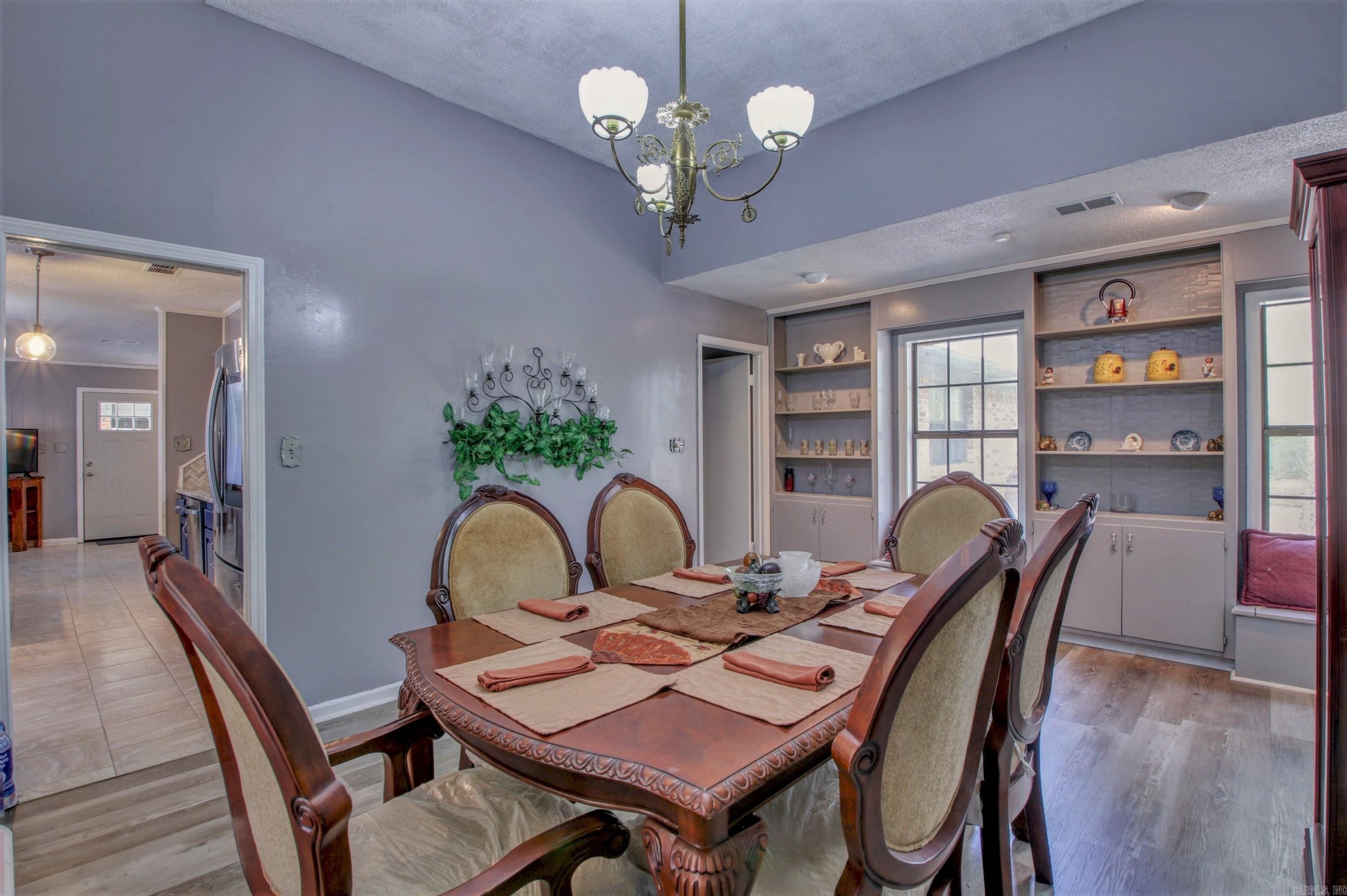 8707 Sulphur Springs Pine Bluff, AR 71603