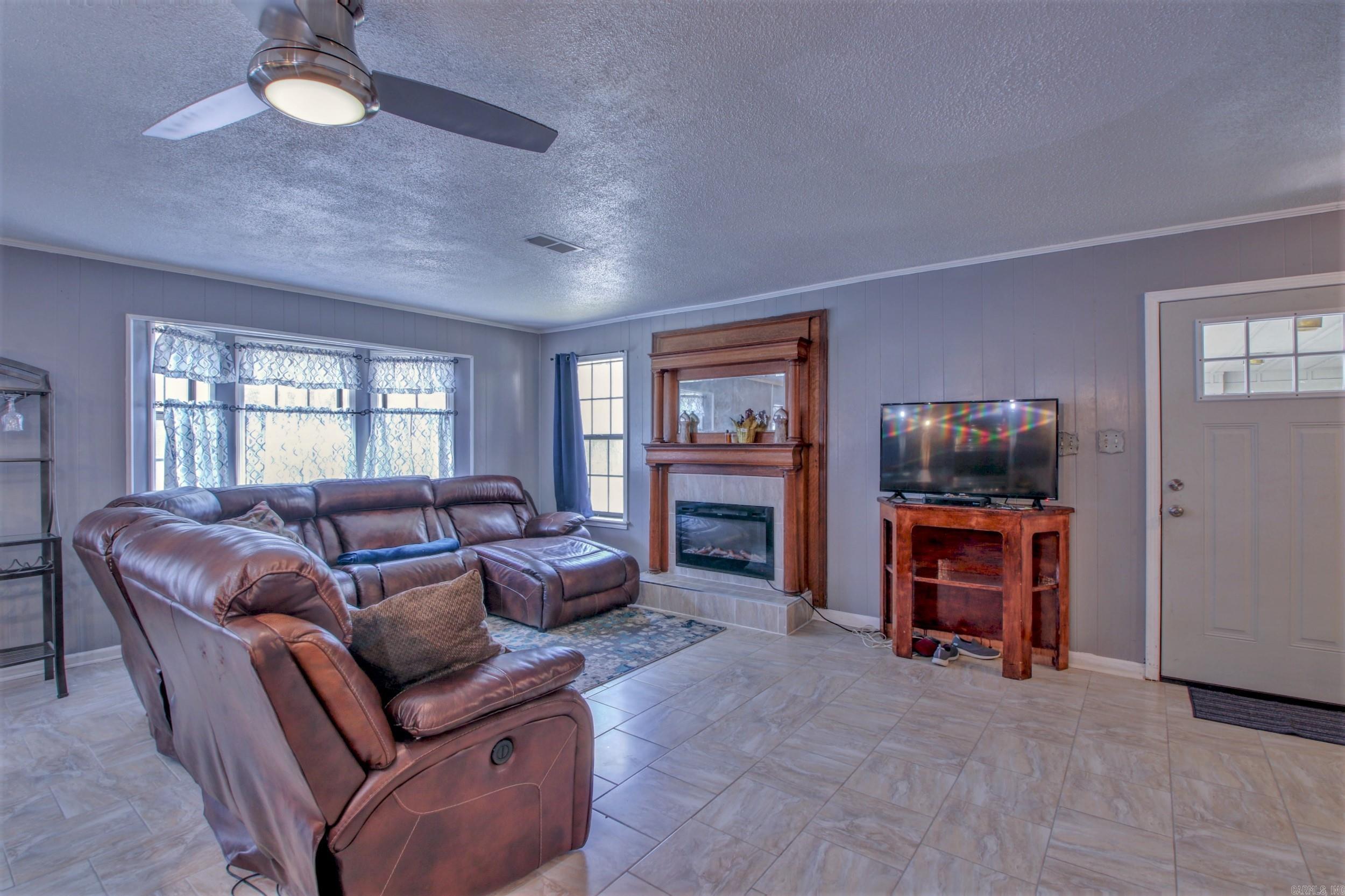 8707 Sulphur Springs Pine Bluff, AR 71603