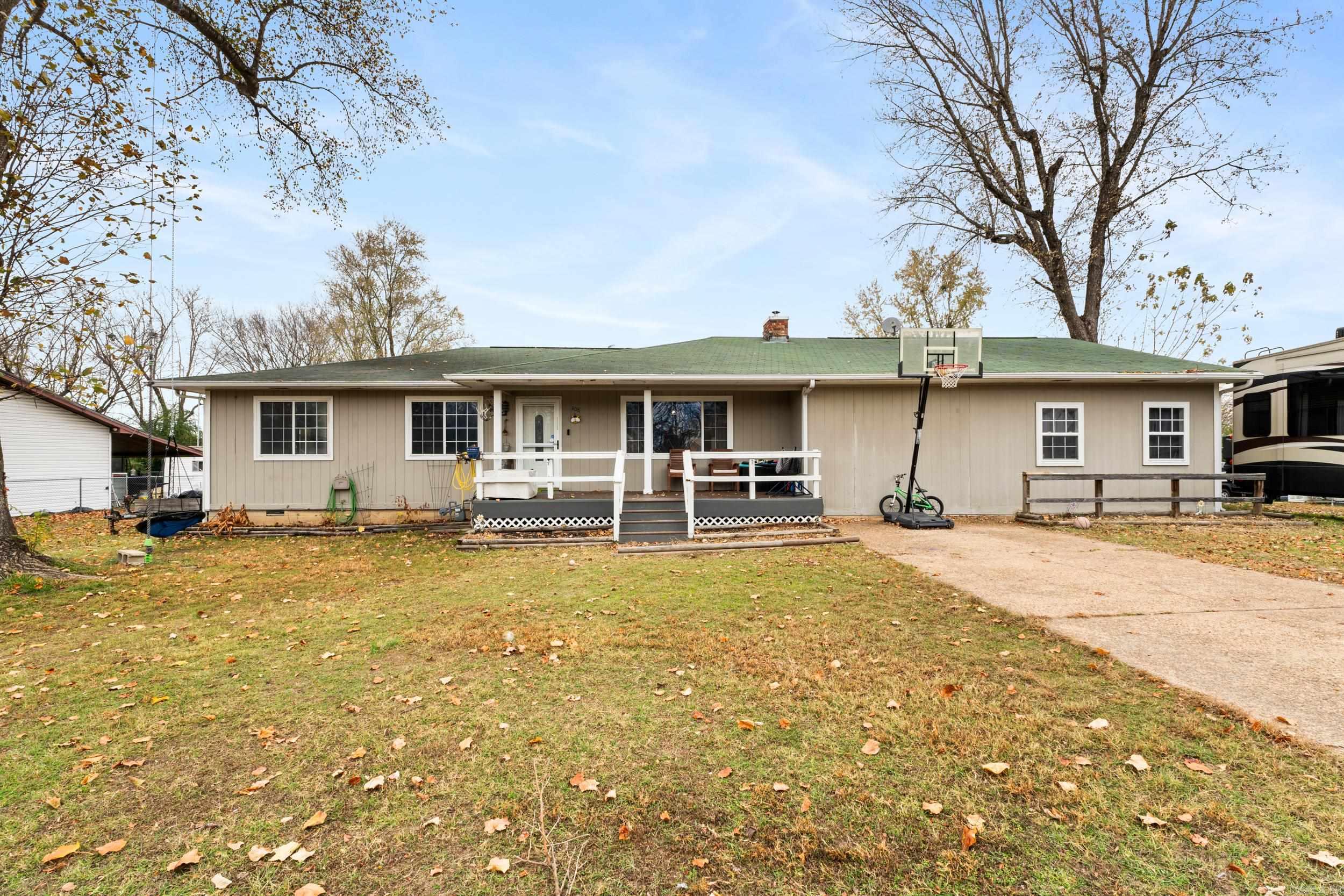 408 E Sanford Street Gassville, AR 72635